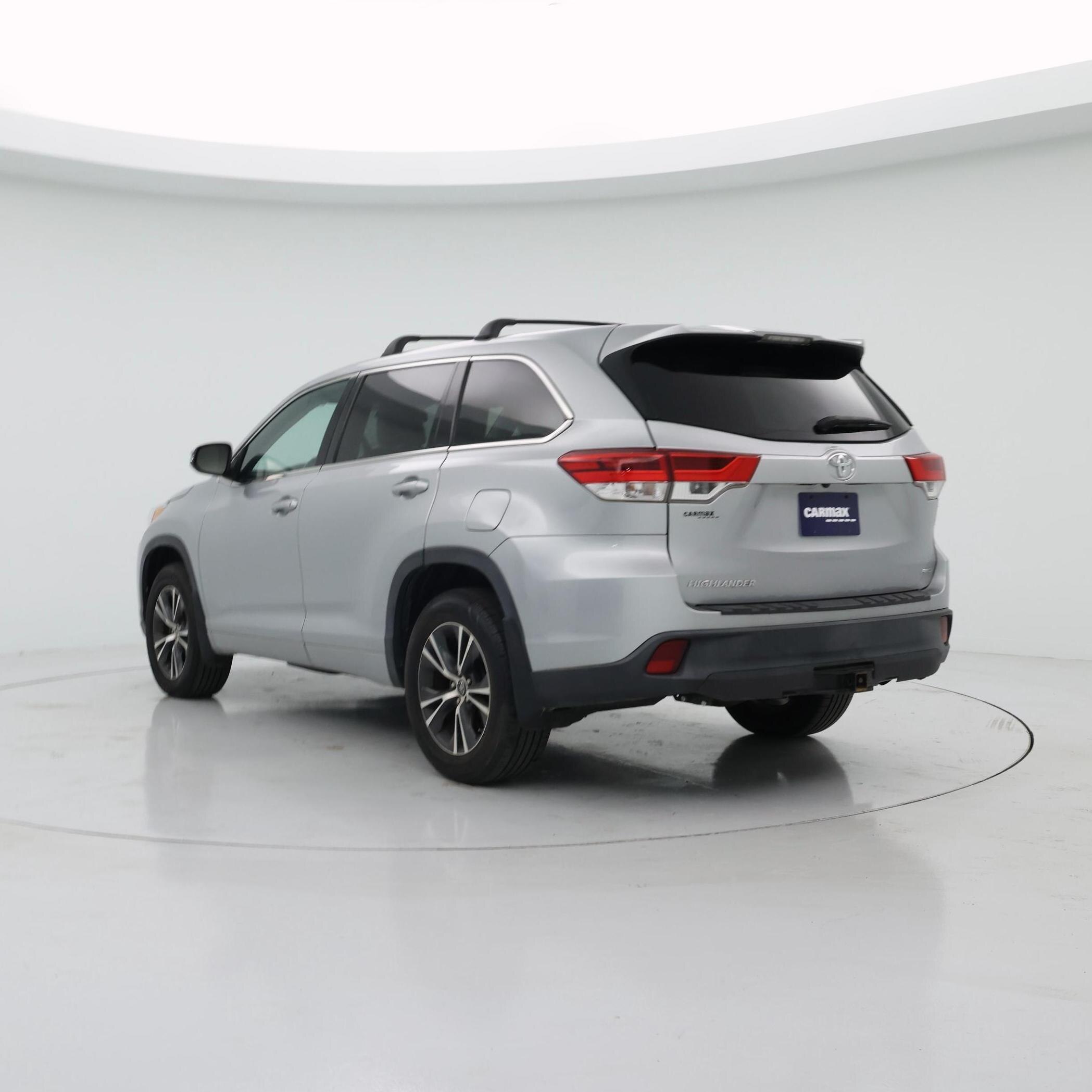 Thumbnail: 2018 Toyota Highlander - 2