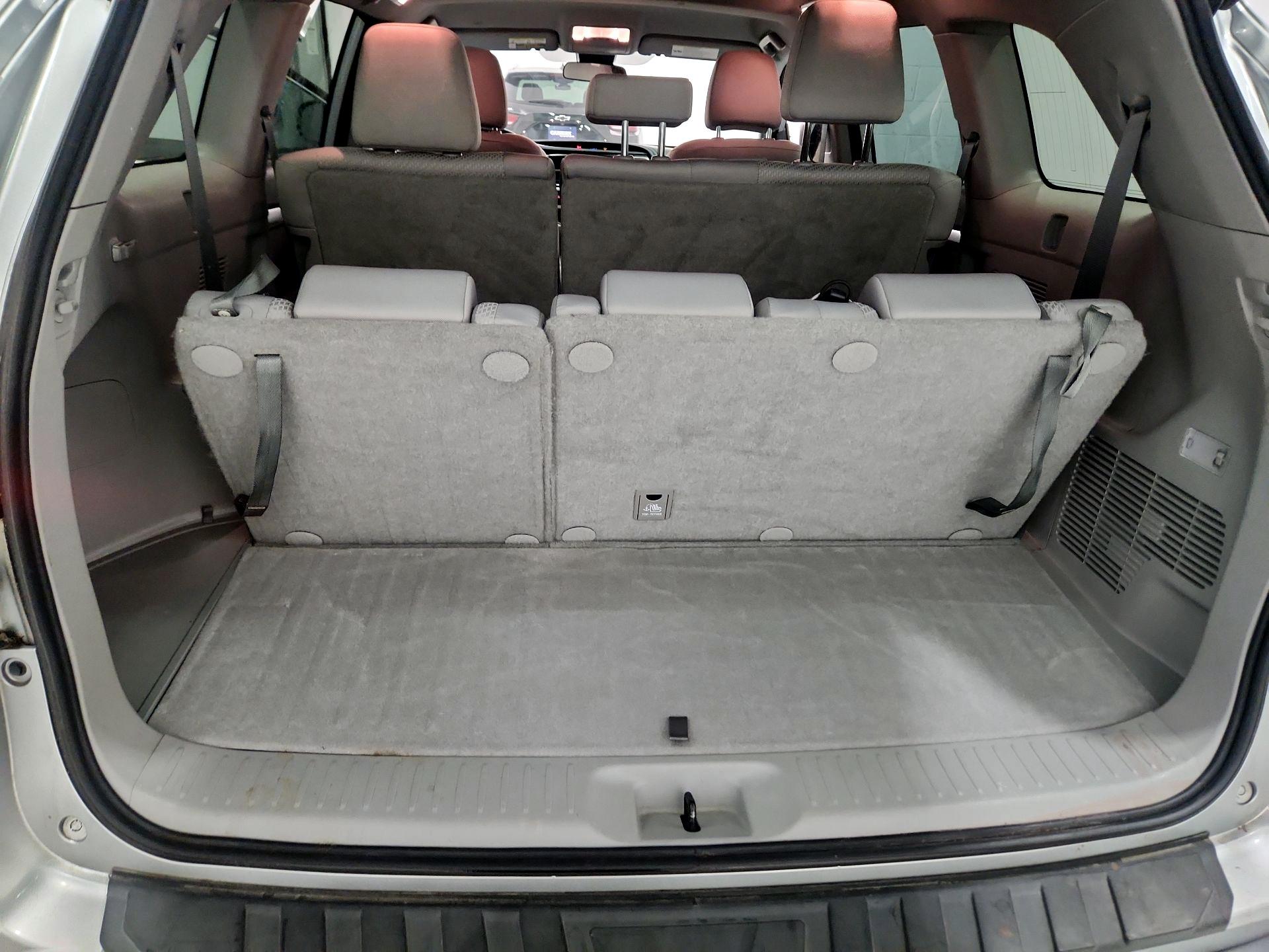 Thumbnail: 2018 Toyota Highlander - 20