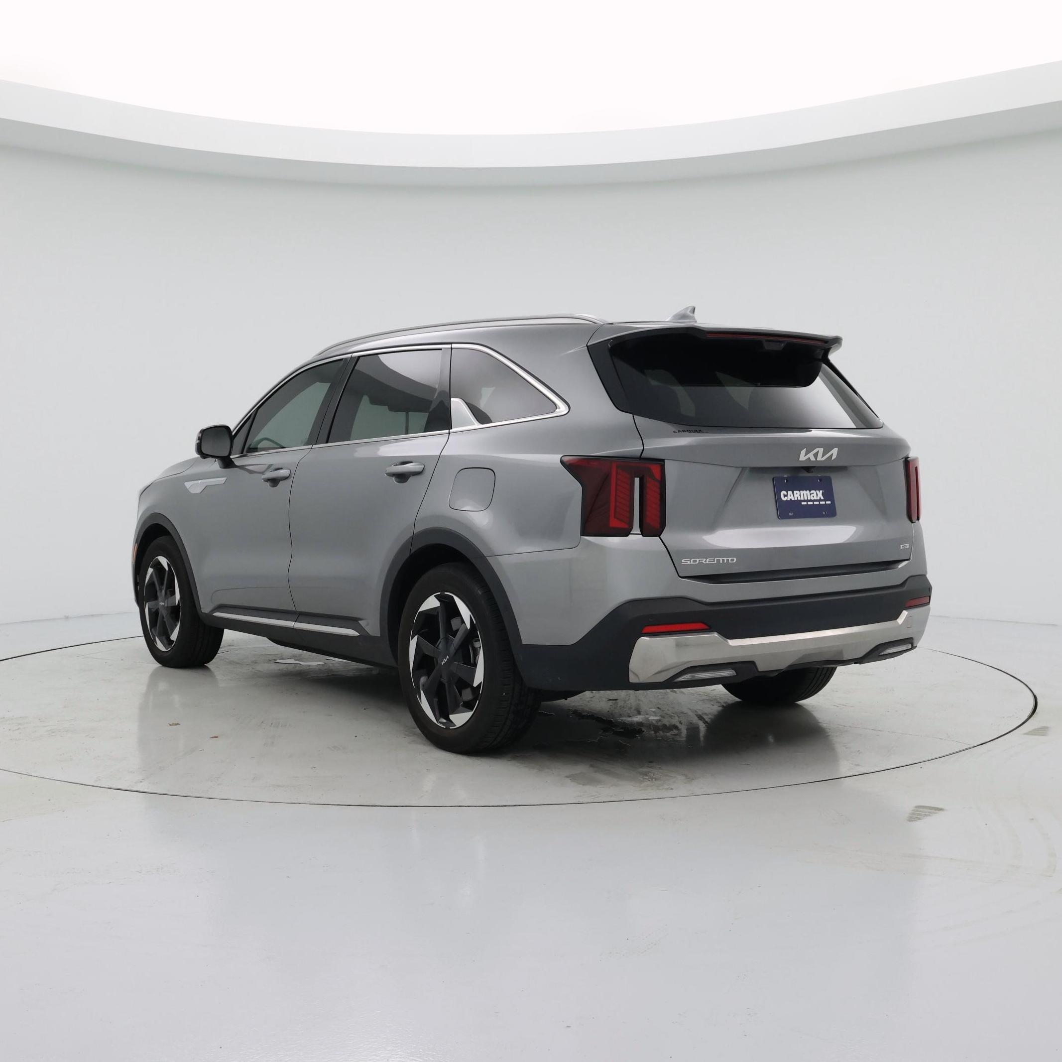 Thumbnail: 2025 Kia Sorento - 2