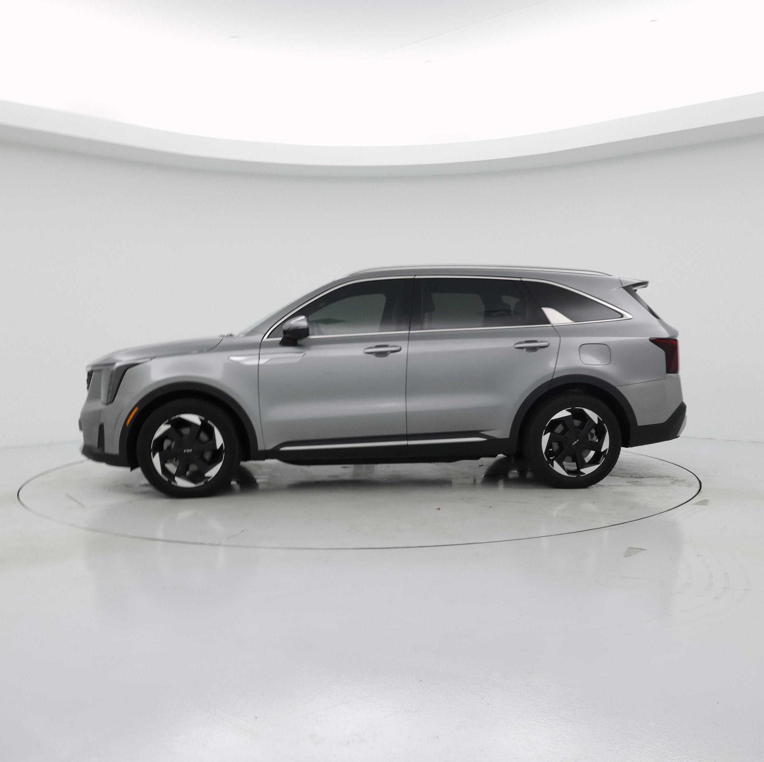Thumbnail: 2025 Kia Sorento - 3