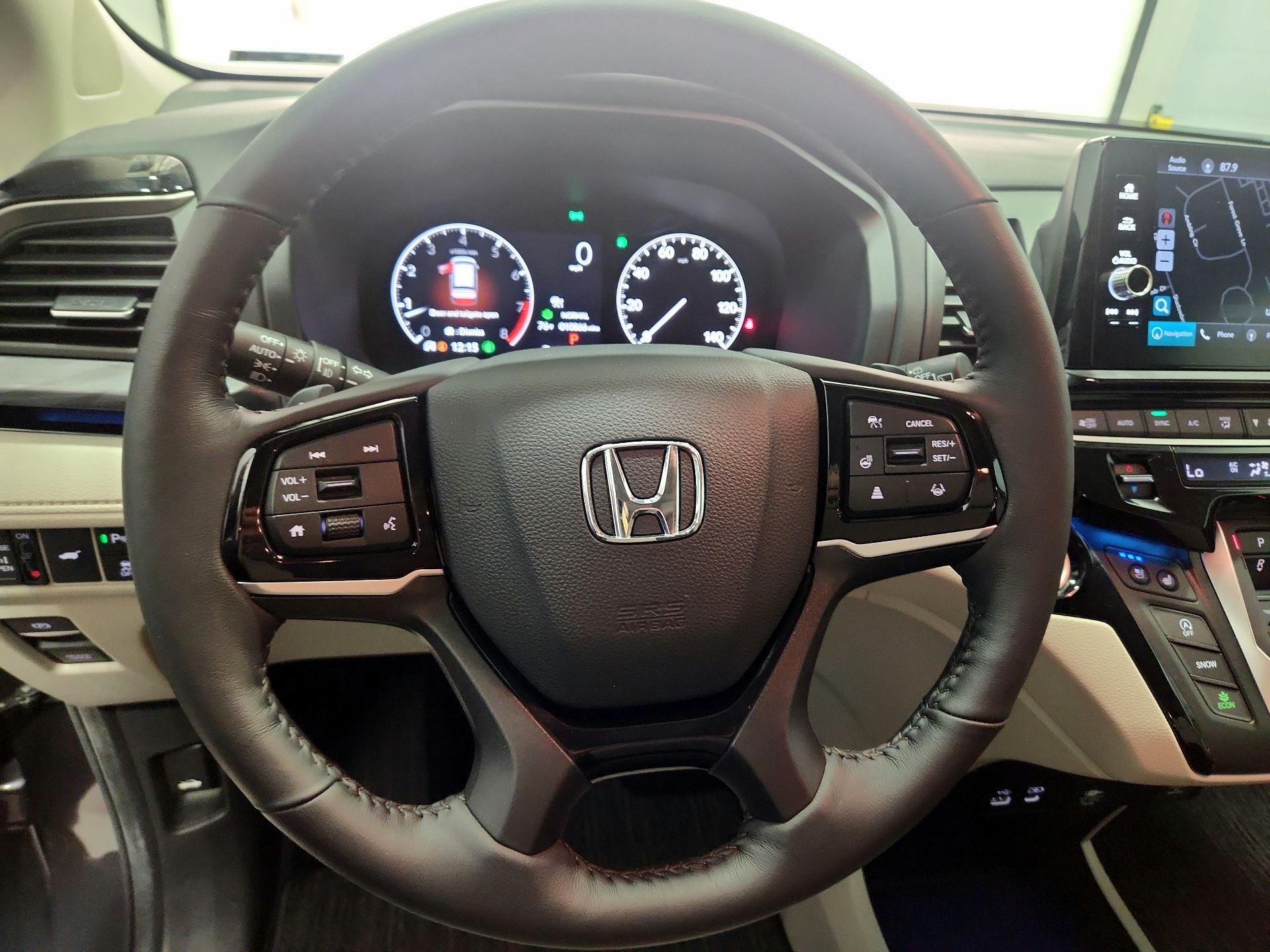 Thumbnail: 2025 Honda Odyssey - 10