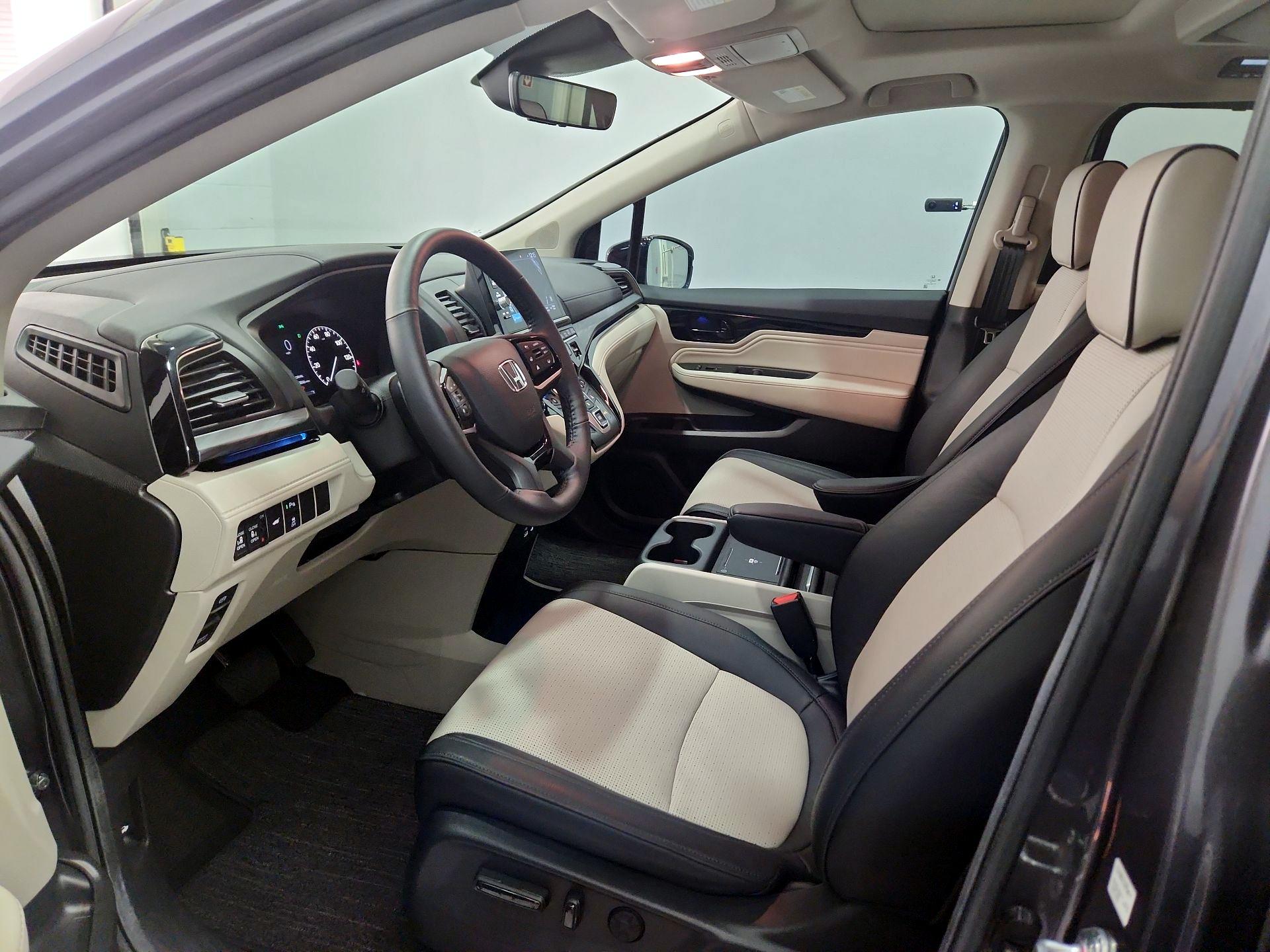 Thumbnail: 2025 Honda Odyssey - 11