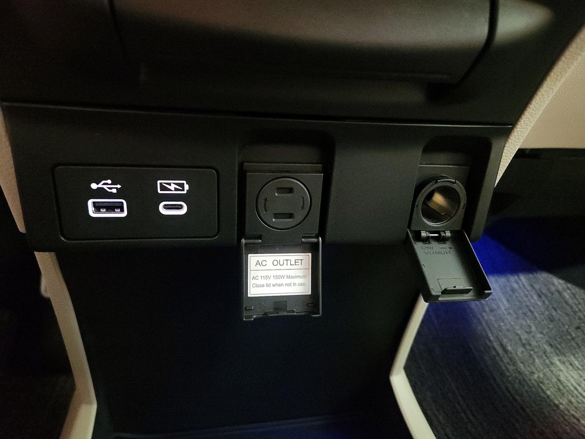 Thumbnail: 2025 Honda Odyssey - 19