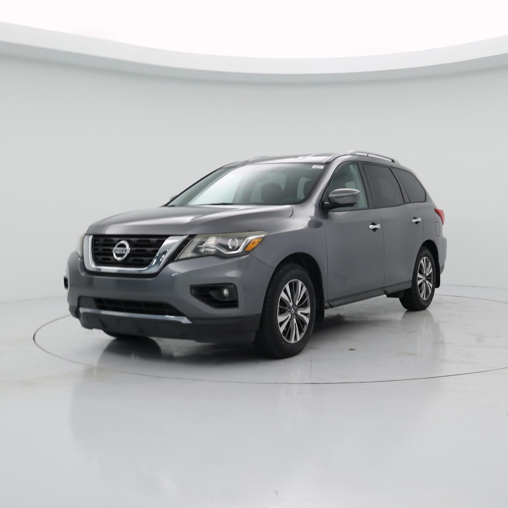 Thumbnail: 2017 Nissan Pathfinder - 4