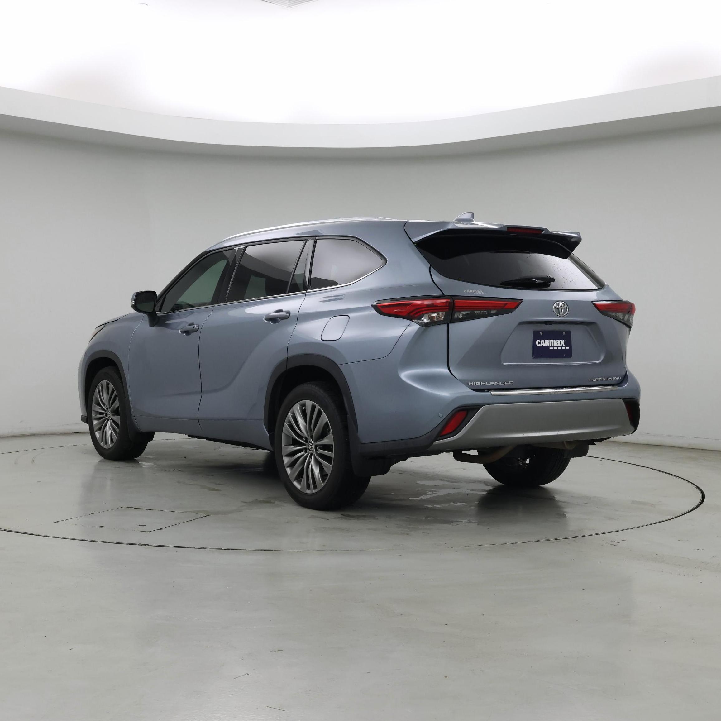 Thumbnail: 2021 Toyota Highlander - 2