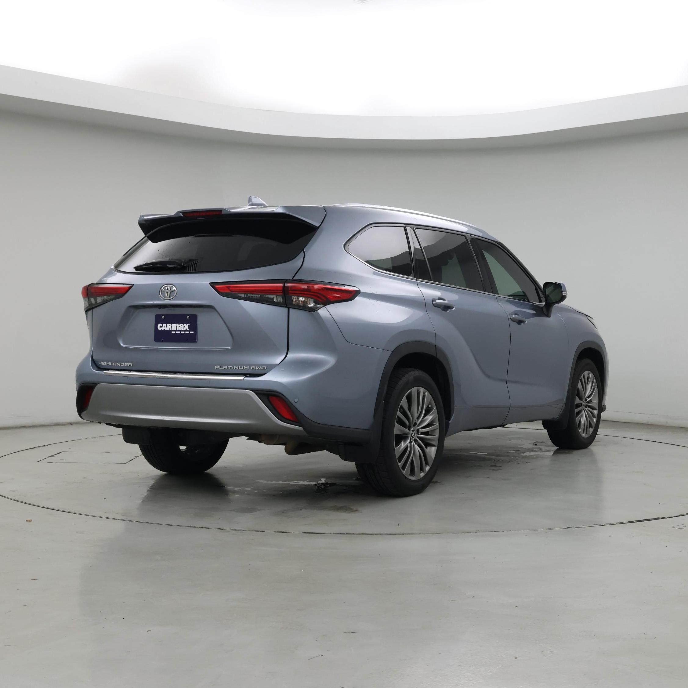 Thumbnail: 2021 Toyota Highlander - 8