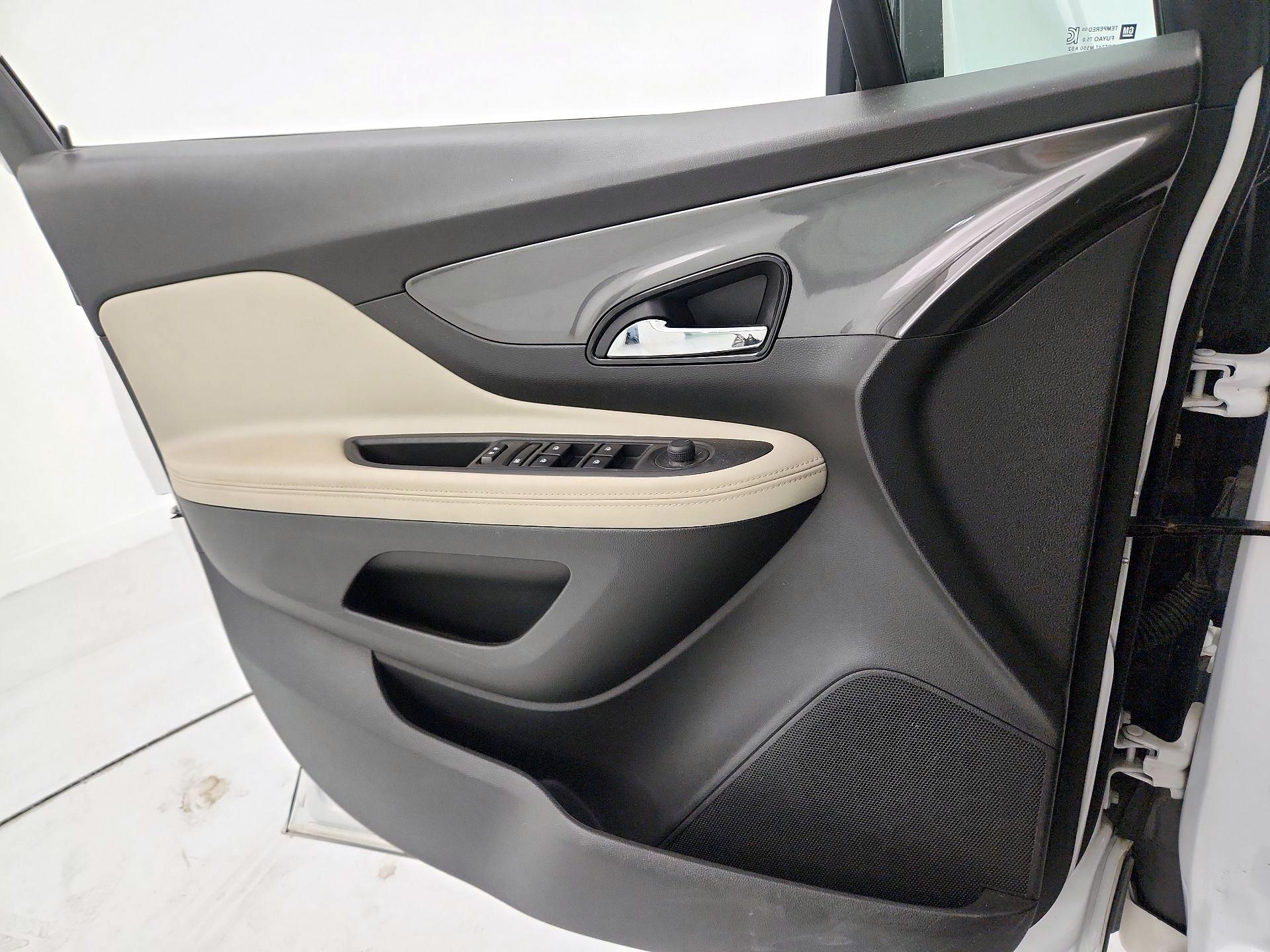 Thumbnail: 2018 Buick Encore - 12