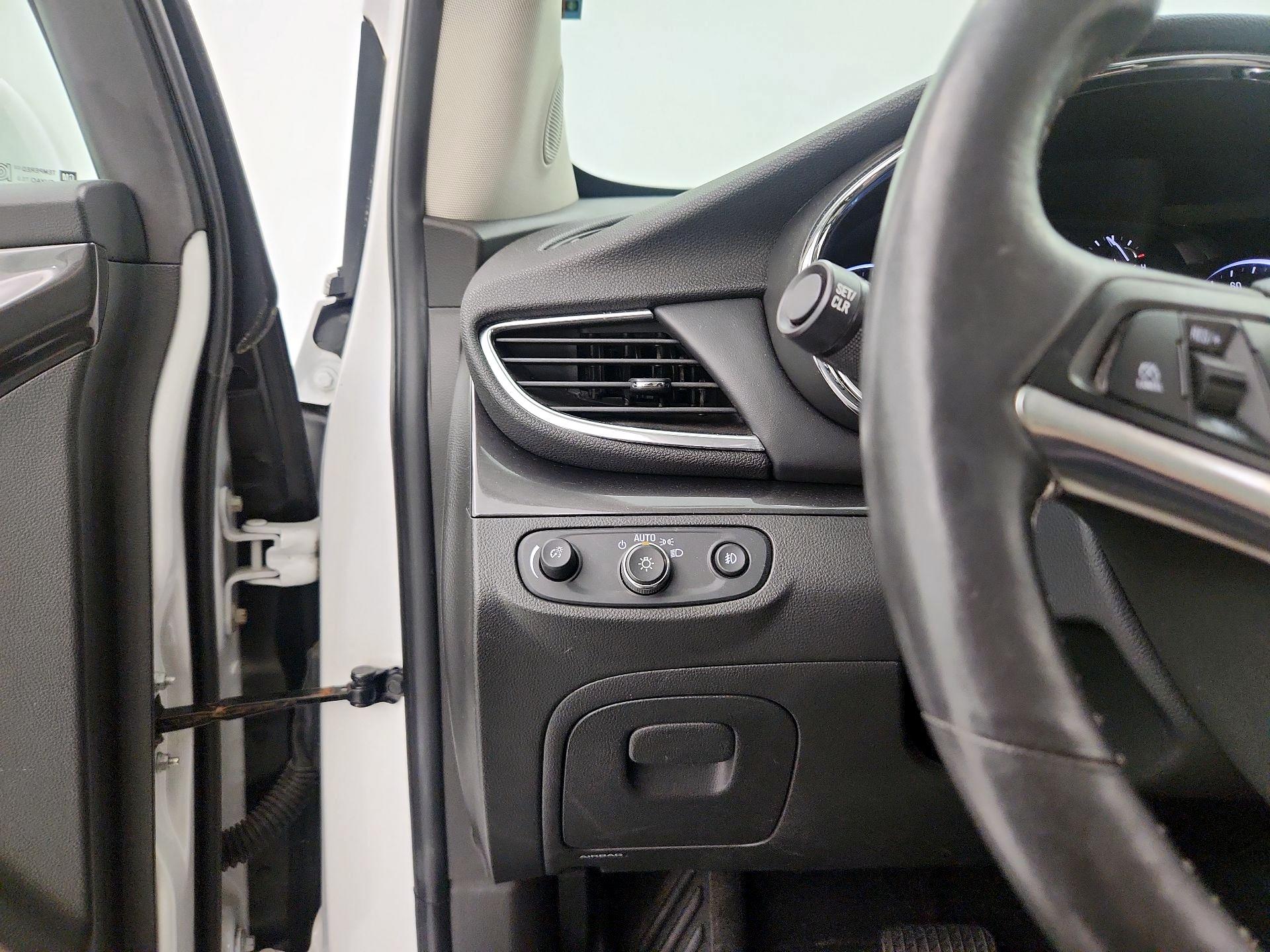 Thumbnail: 2018 Buick Encore - 13