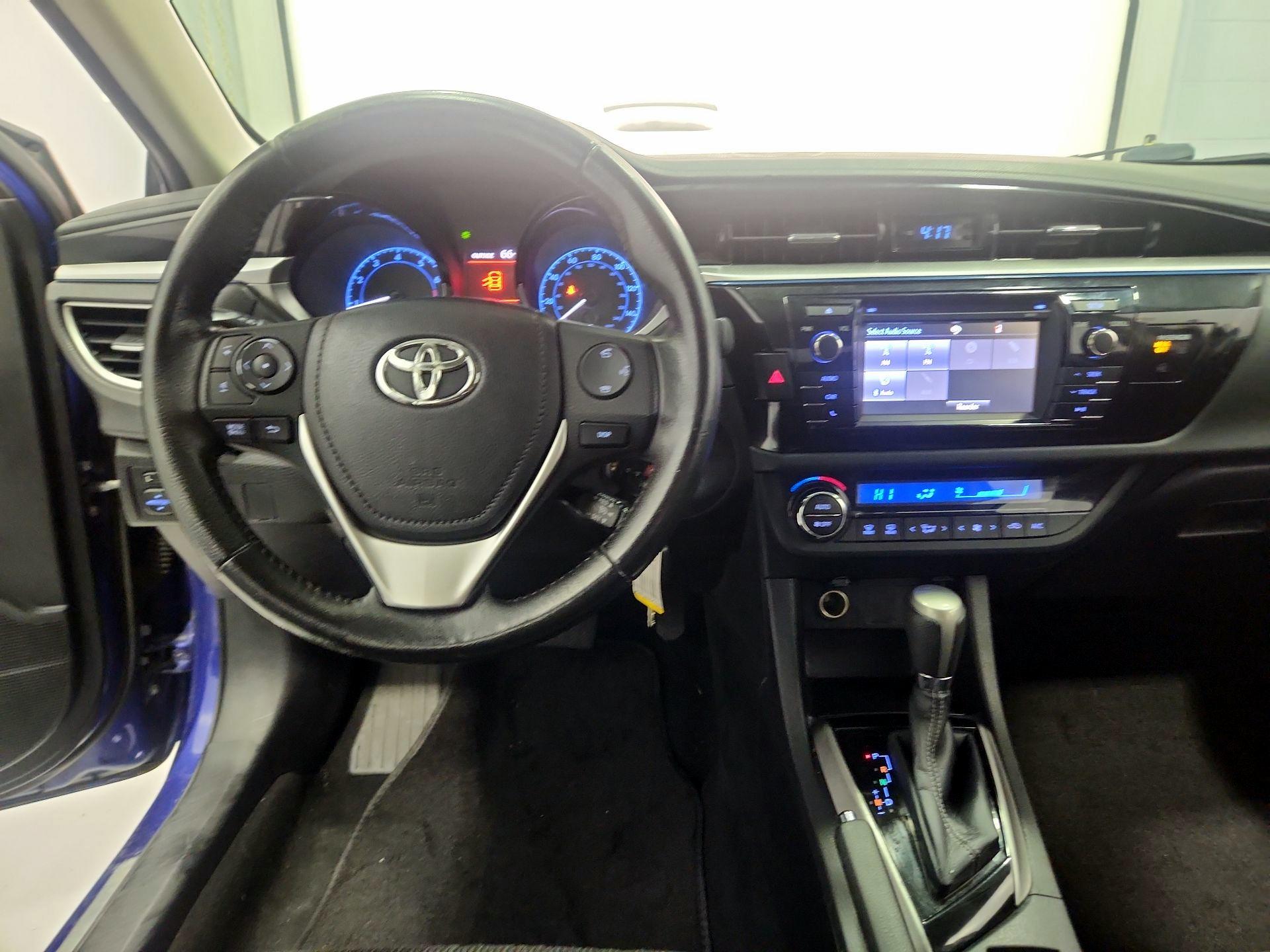 Thumbnail: 2016 Toyota Corolla - 9