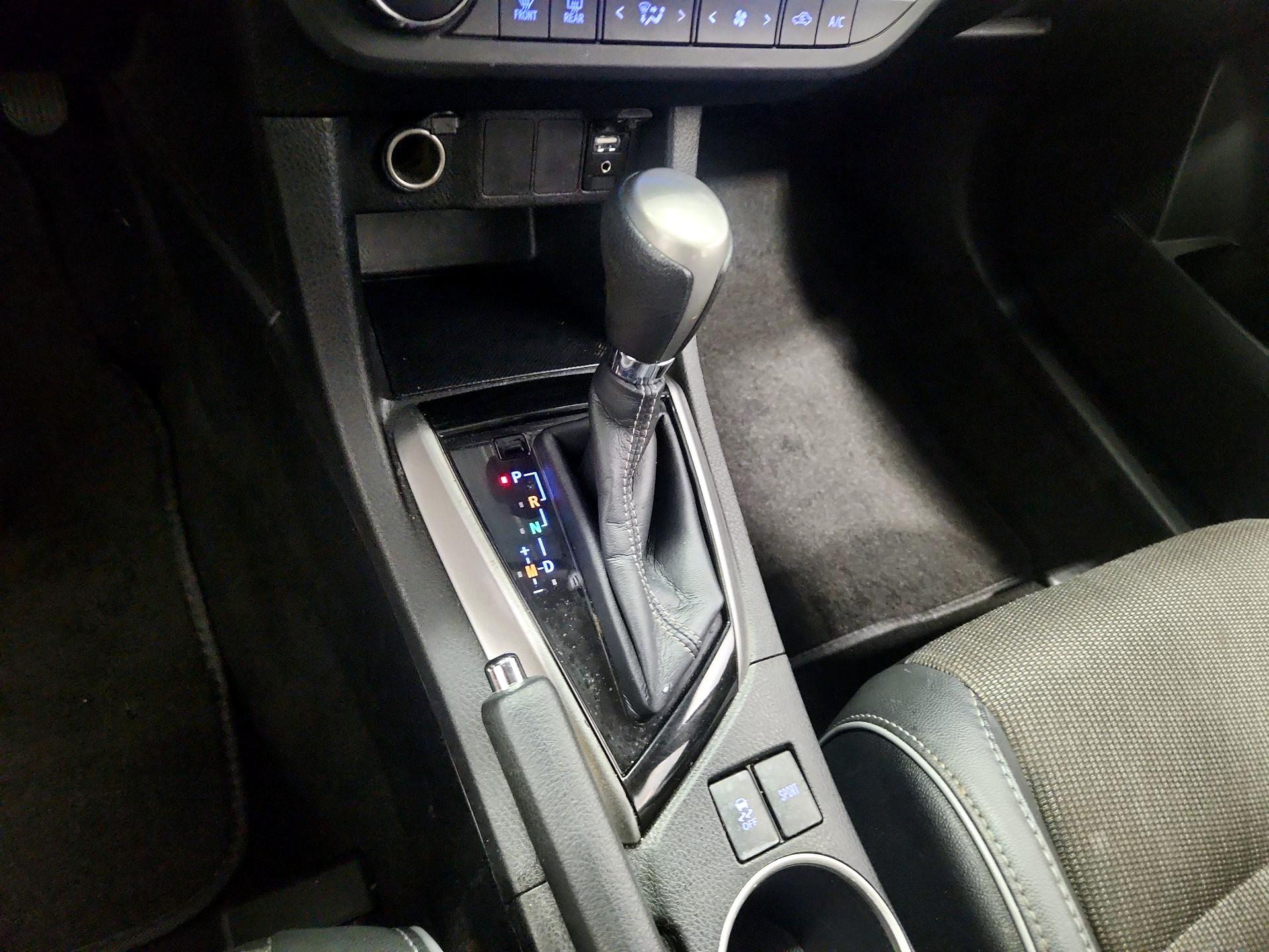 Thumbnail: 2016 Toyota Corolla - 17