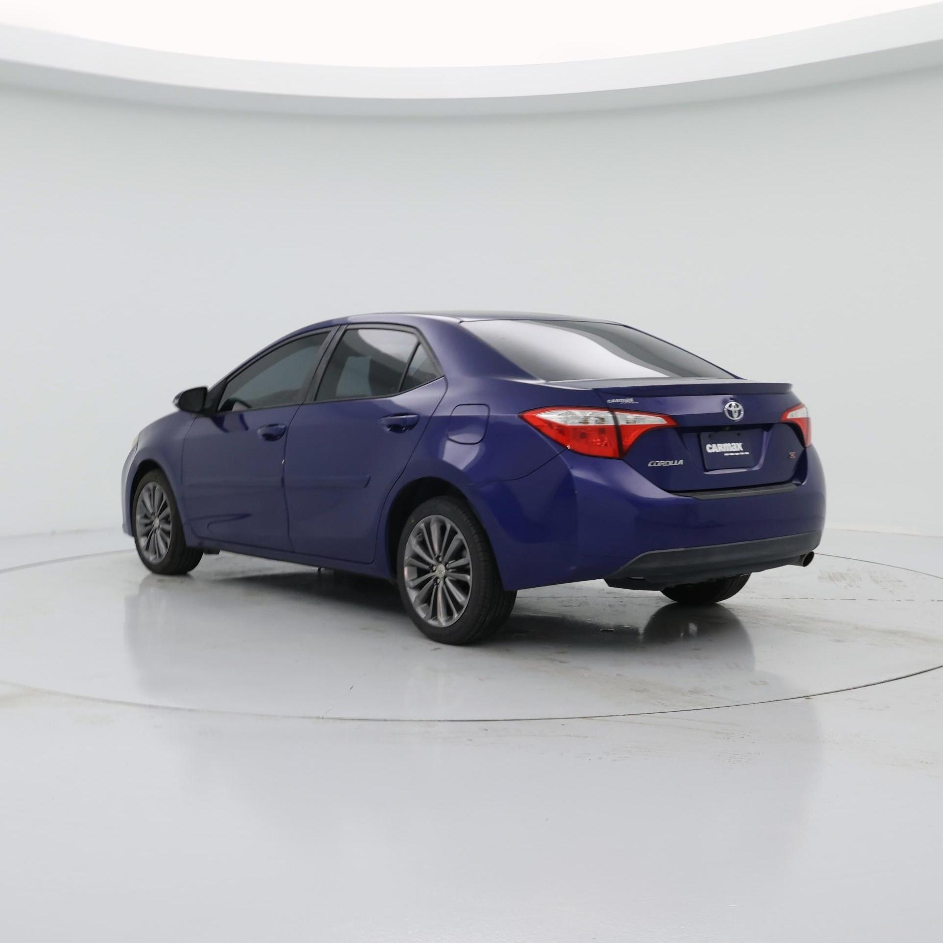 Thumbnail: 2016 Toyota Corolla - 2