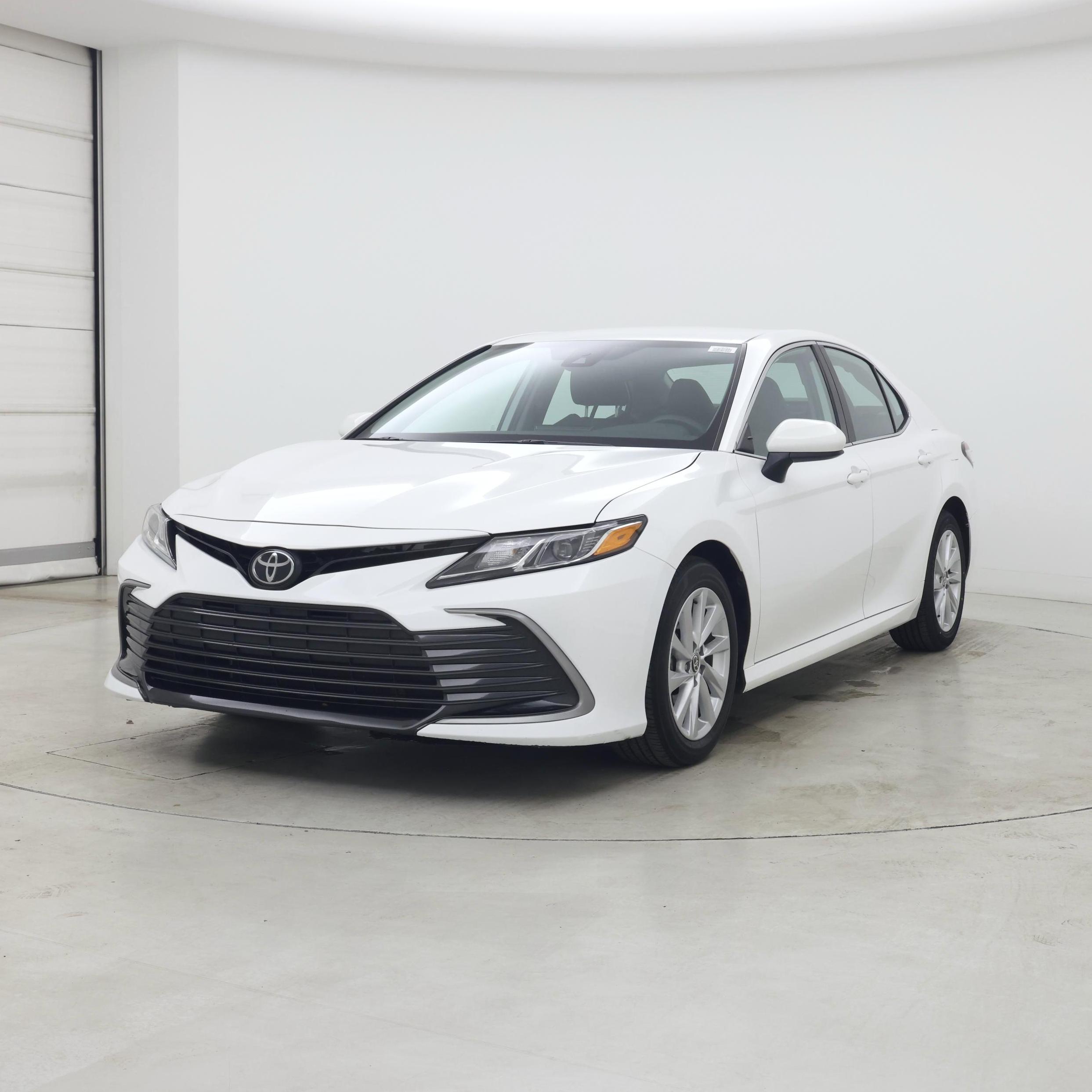 Thumbnail: 2023 Toyota Camry - 4