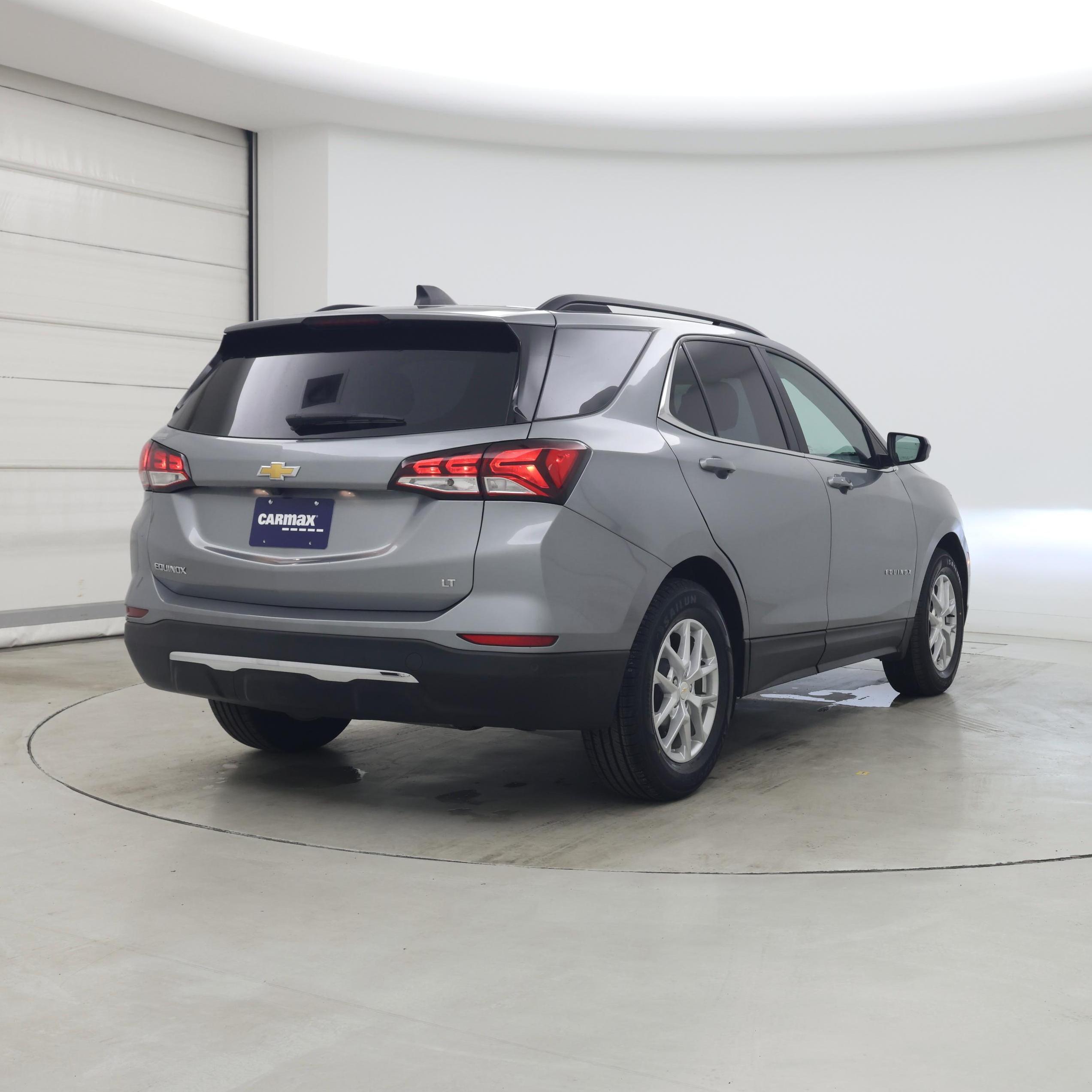 Thumbnail: 2023 Chevrolet Equinox - 8