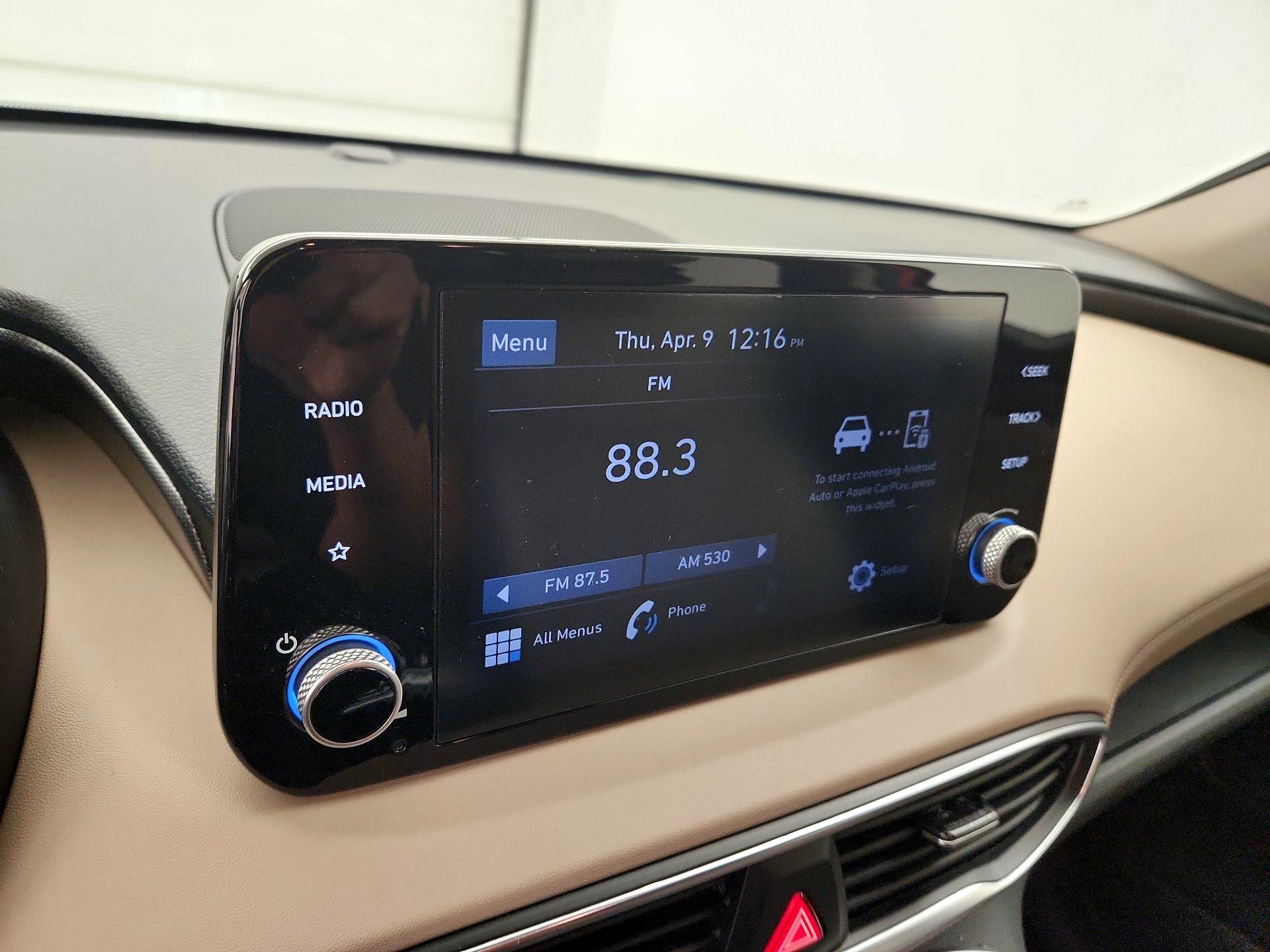 Thumbnail: 2022 Hyundai Santa Fe - 15