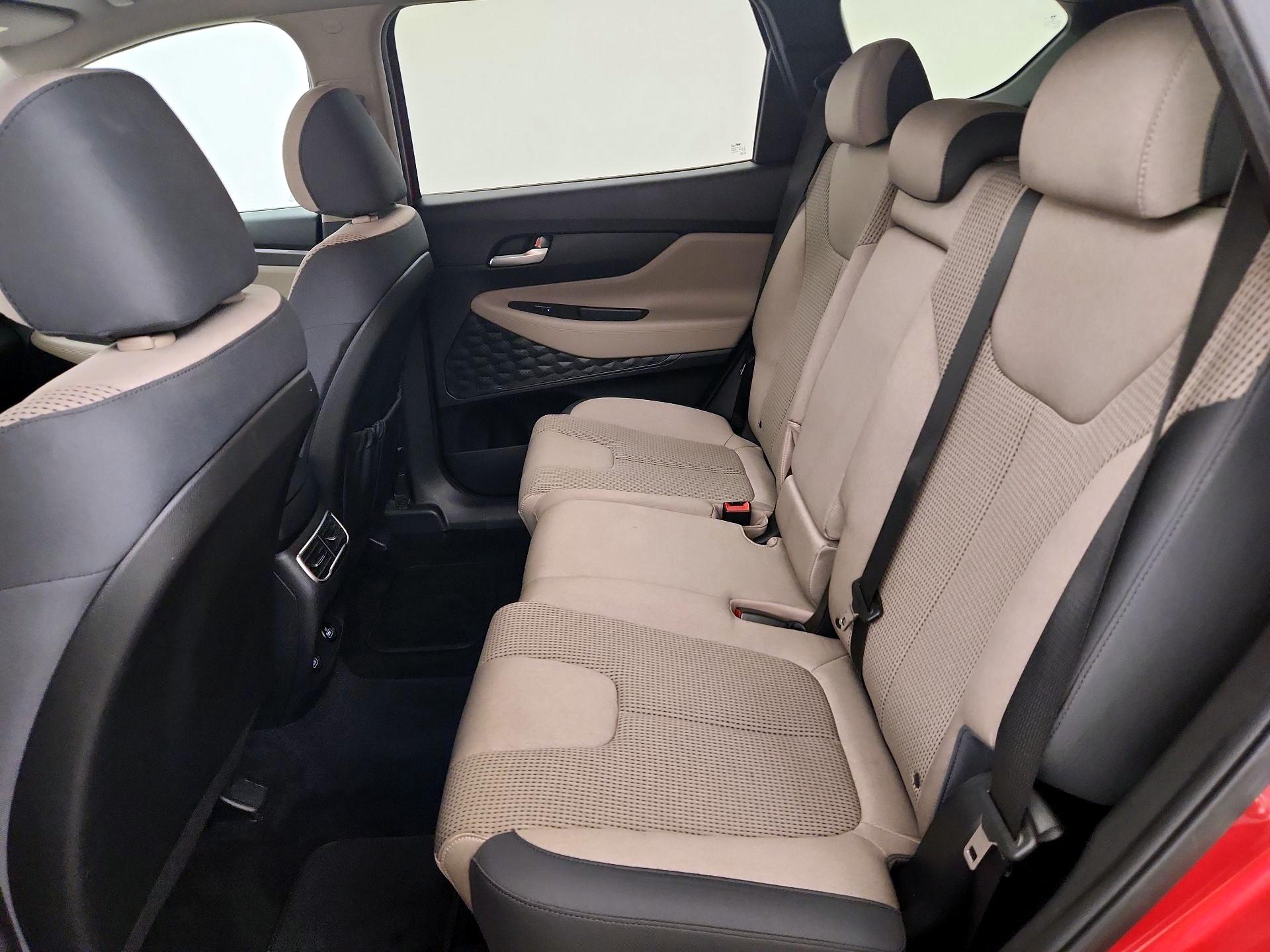 Thumbnail: 2022 Hyundai Santa Fe - 19