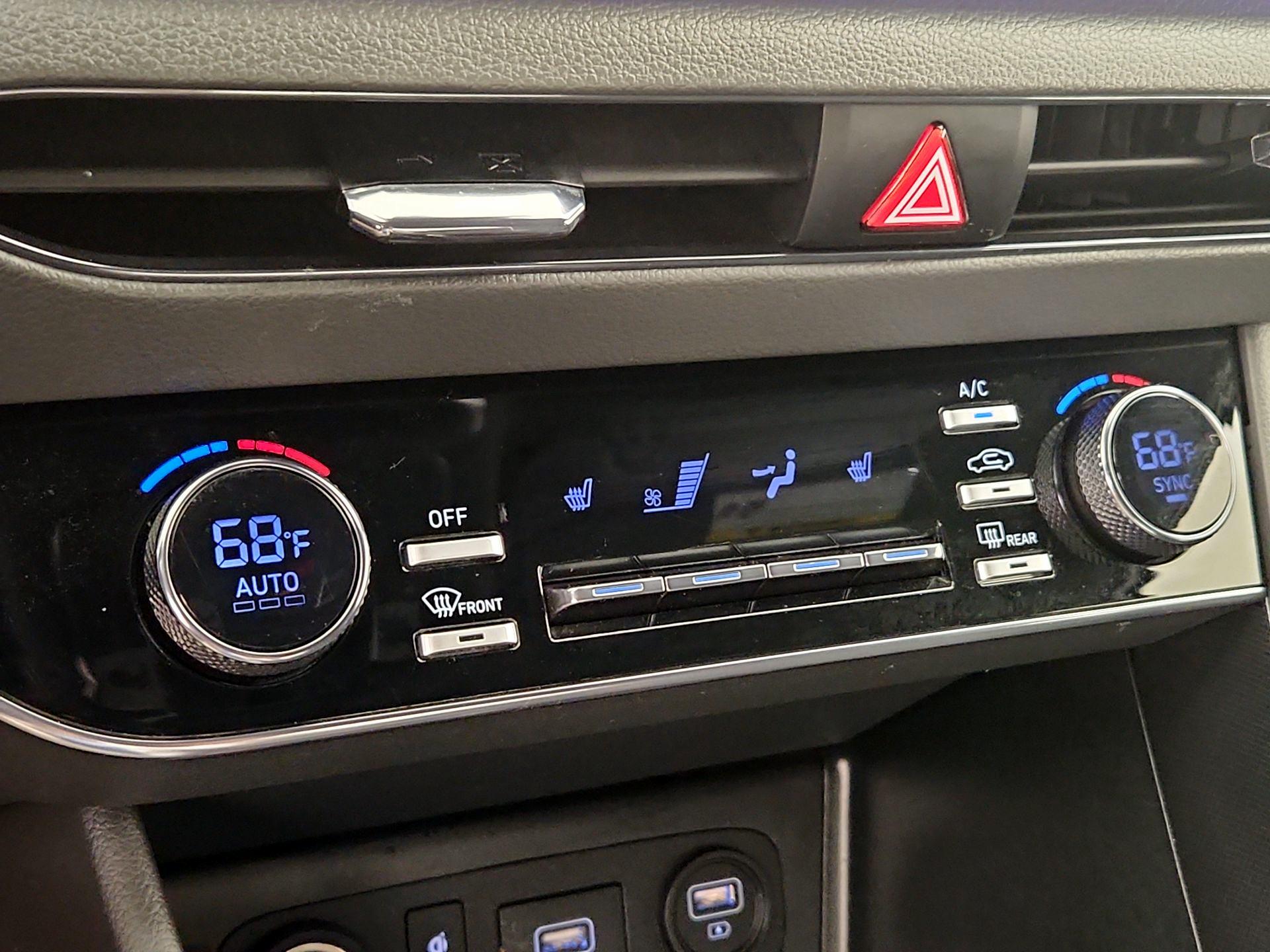 Thumbnail: 2023 Hyundai Sonata - 17