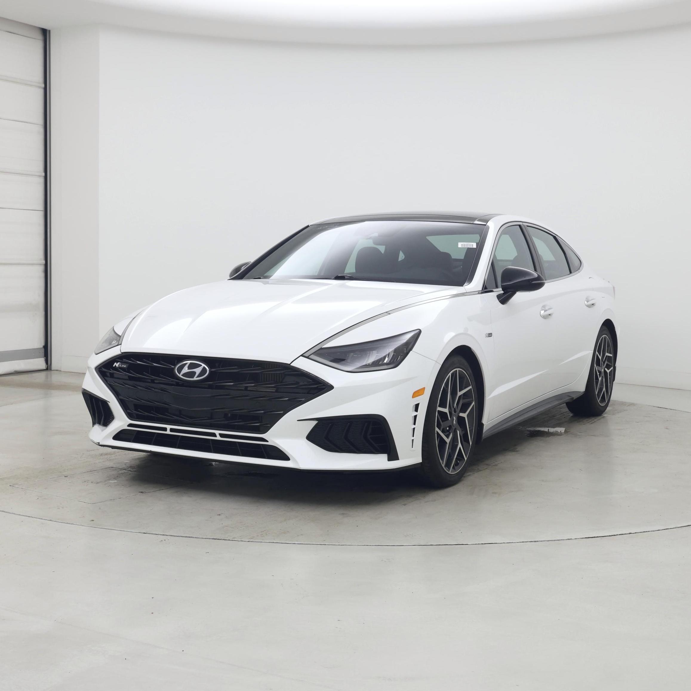 Thumbnail: 2023 Hyundai Sonata - 4