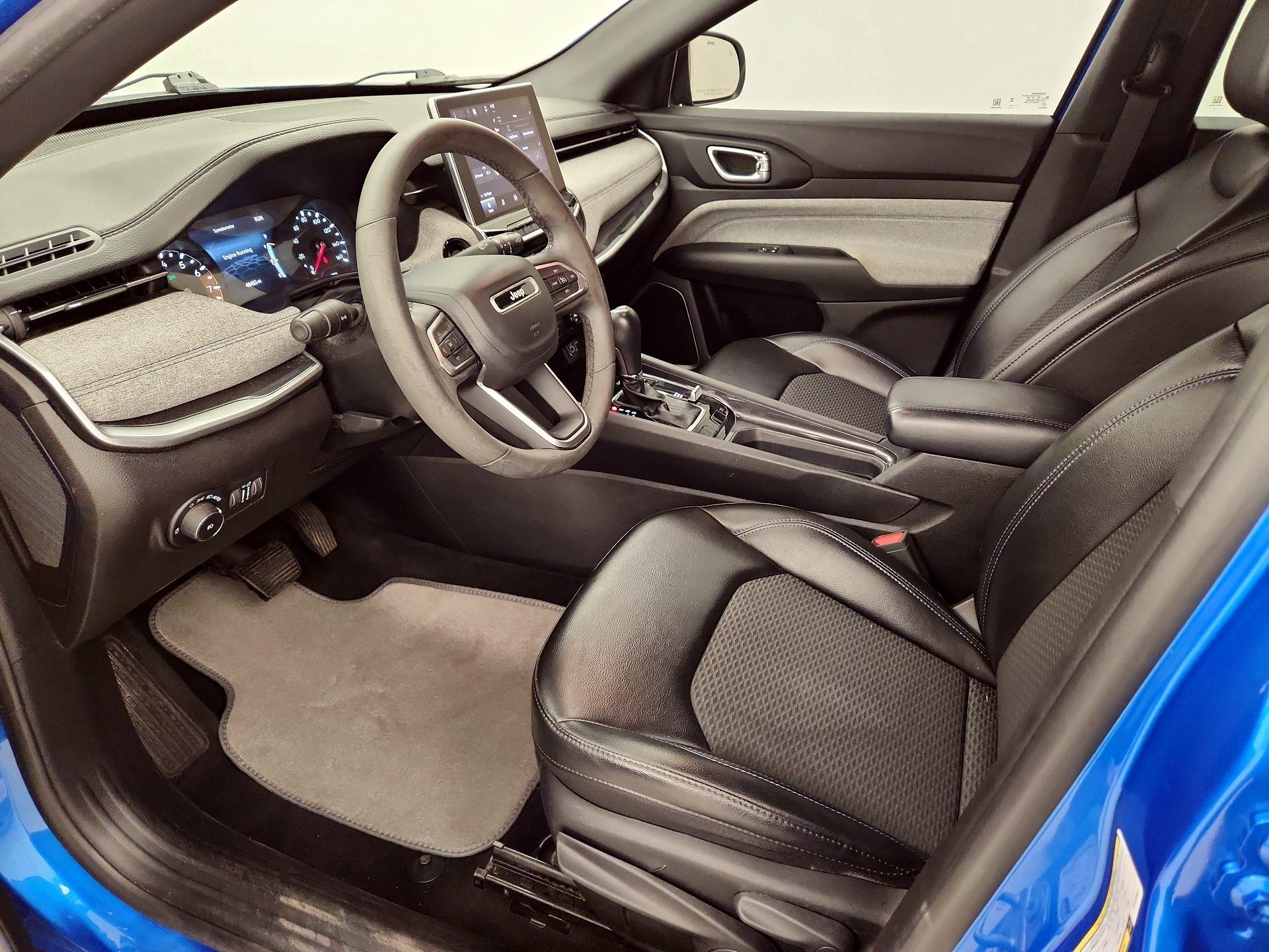 Thumbnail: 2023 Jeep Compass - 11