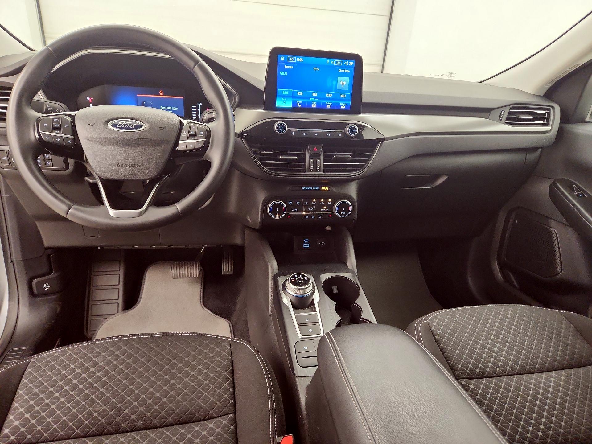 Thumbnail: 2023 Ford Escape - 9