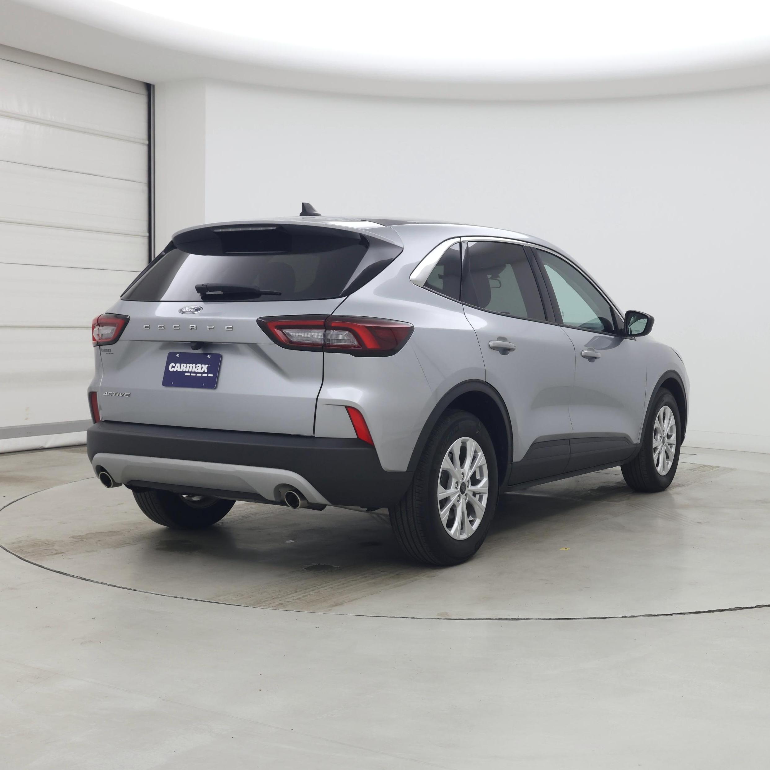 Thumbnail: 2023 Ford Escape - 8