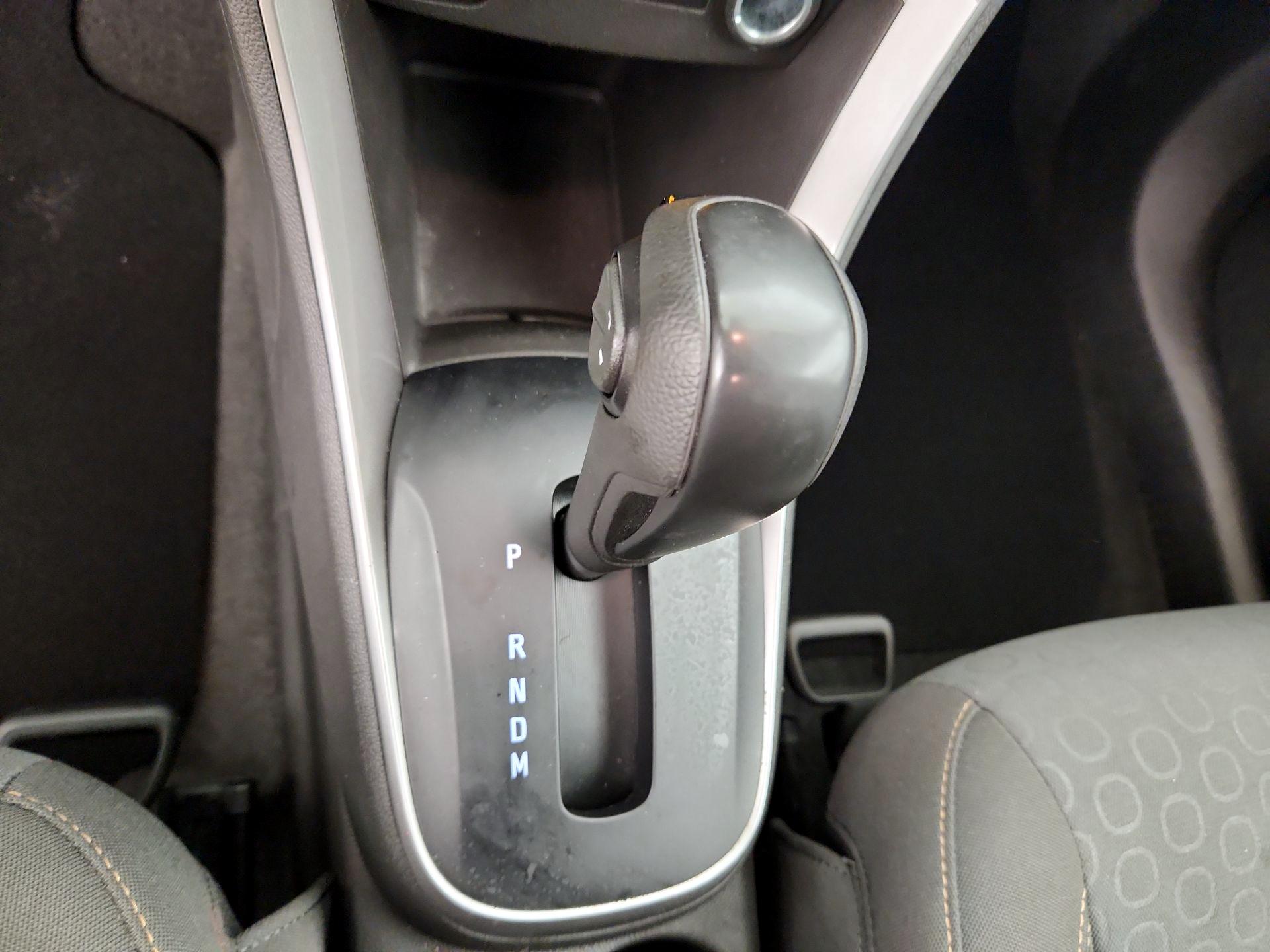 Thumbnail: 2022 Chevrolet Trax - 17