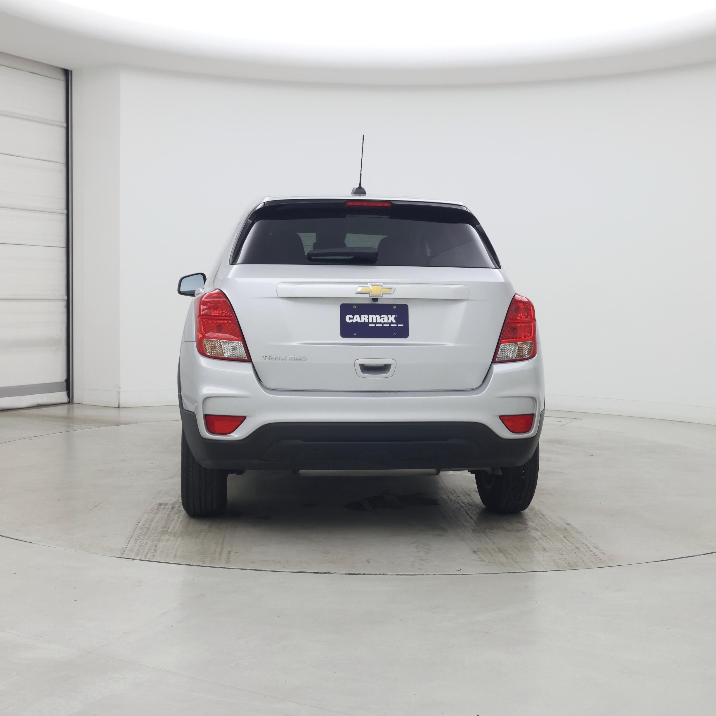 Thumbnail: 2022 Chevrolet Trax - 6