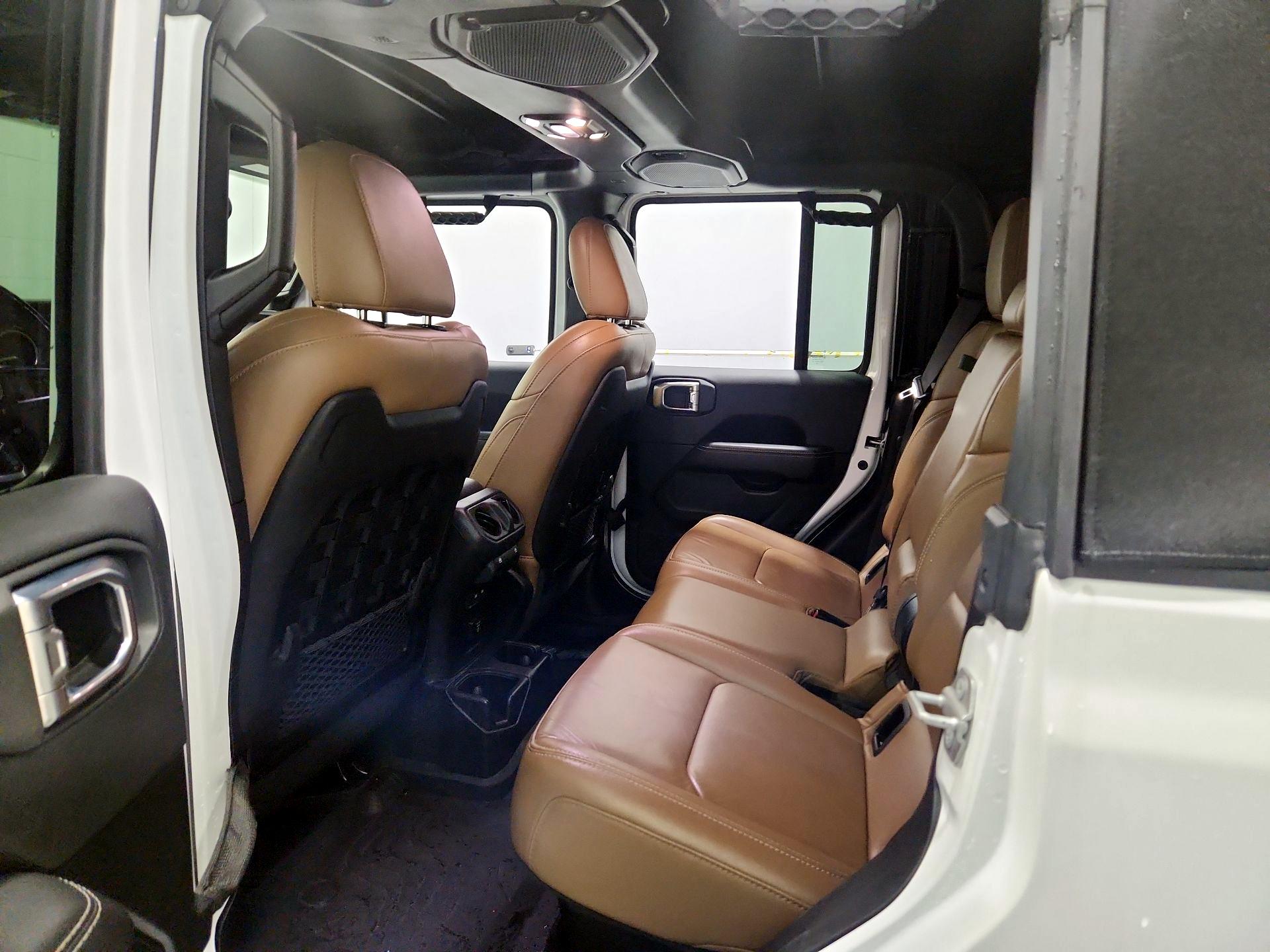 Thumbnail: 2021 Jeep Gladiator - 20