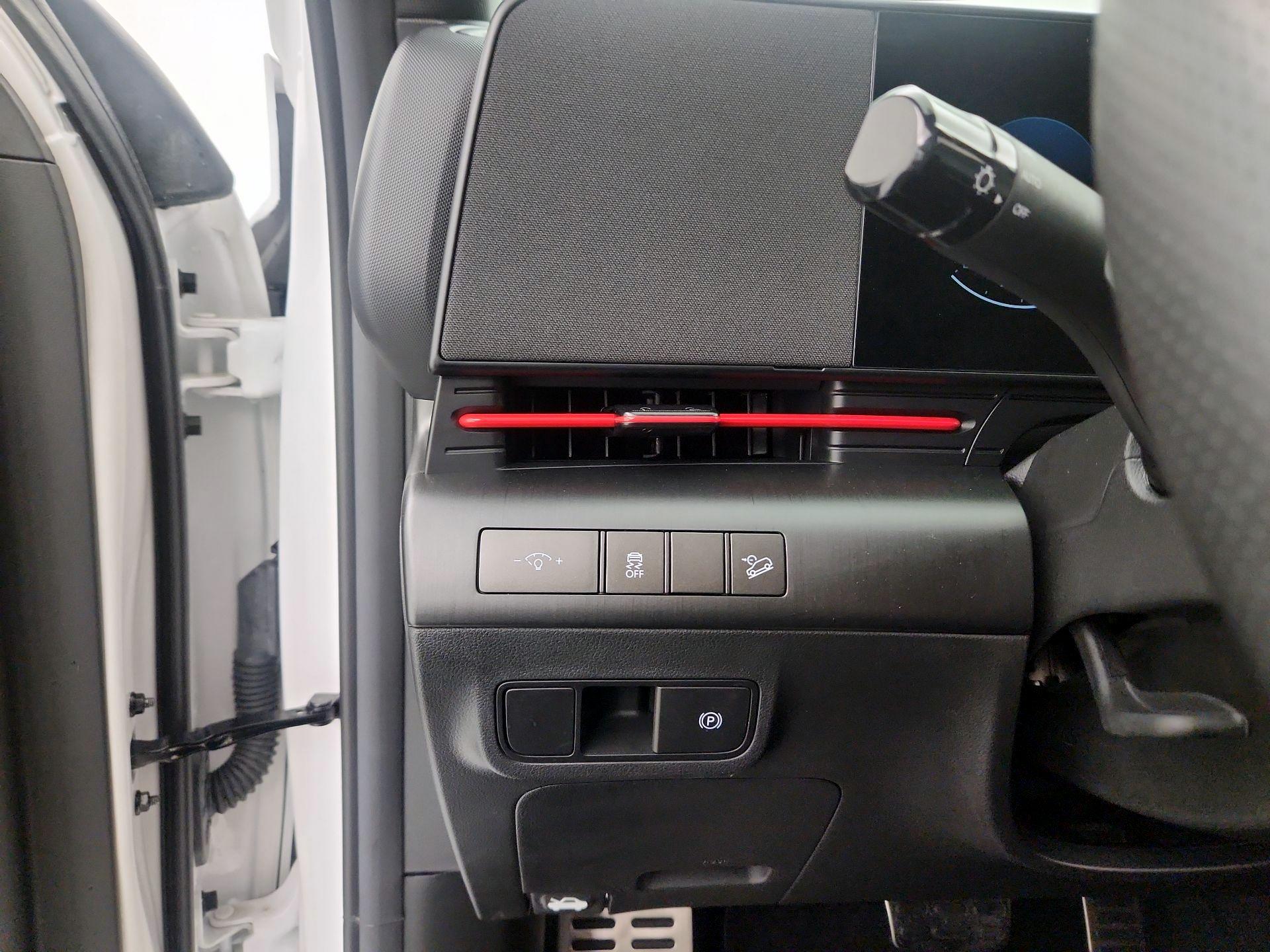 Thumbnail: 2025 Hyundai Kona - 13