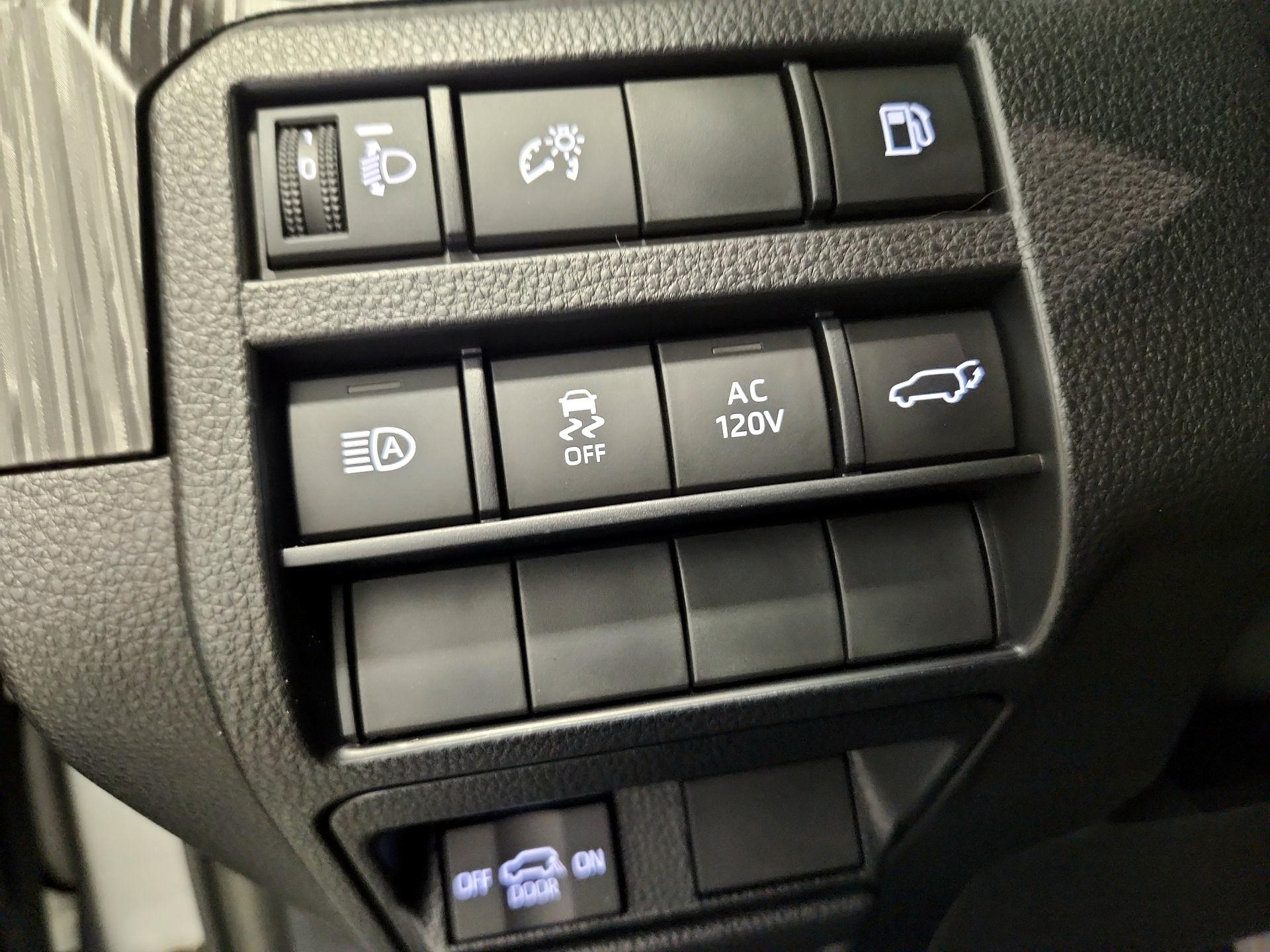 Thumbnail: 2025 Toyota 4Runner - 13