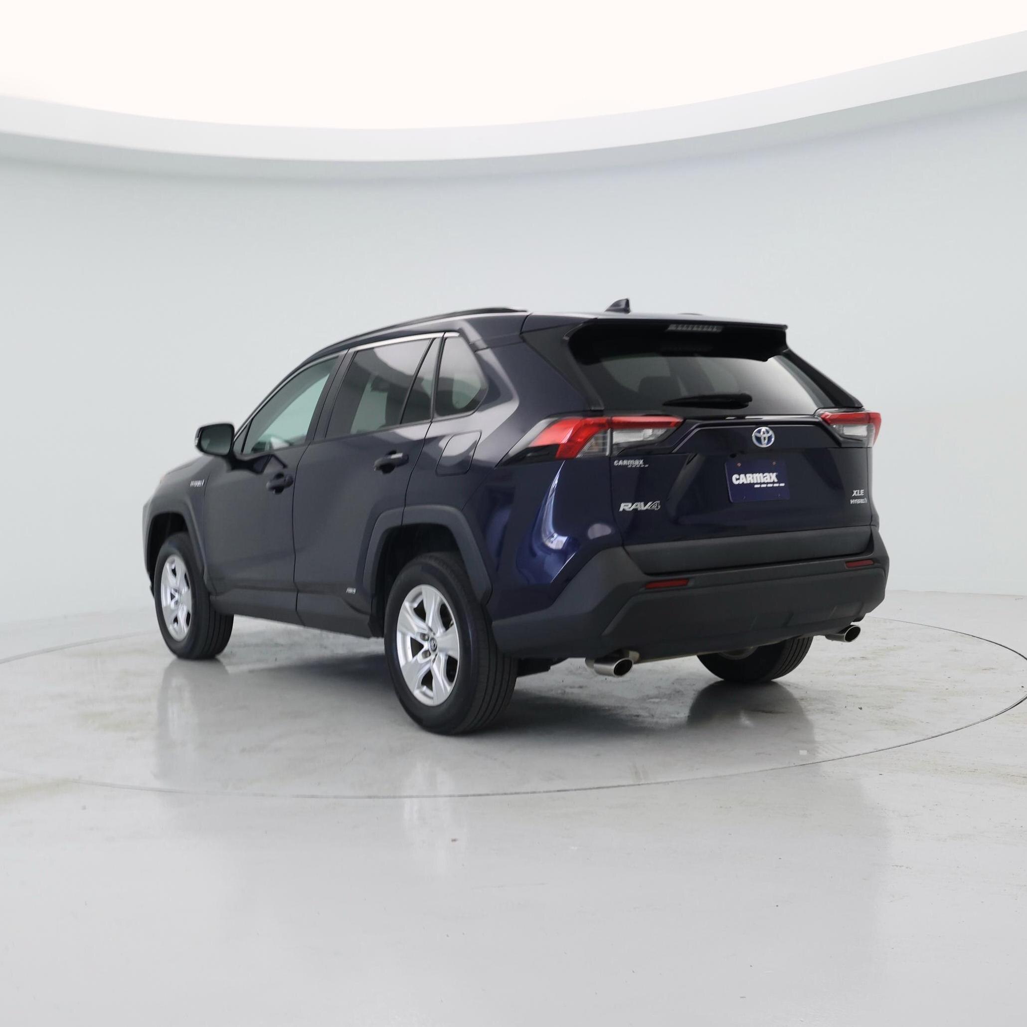 Thumbnail: 2021 Toyota RAV4 - 7