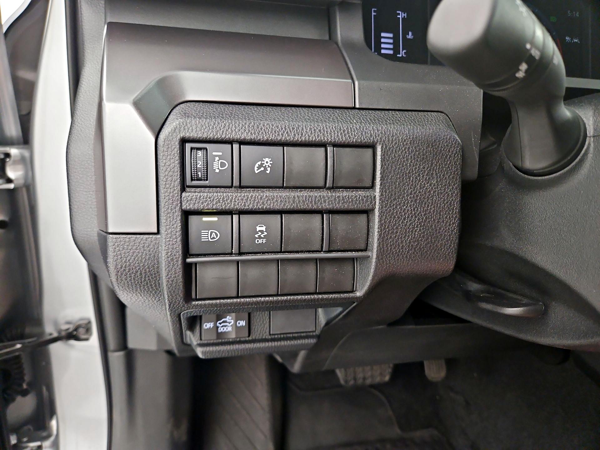 Thumbnail: 2025 Toyota Tacoma - 13