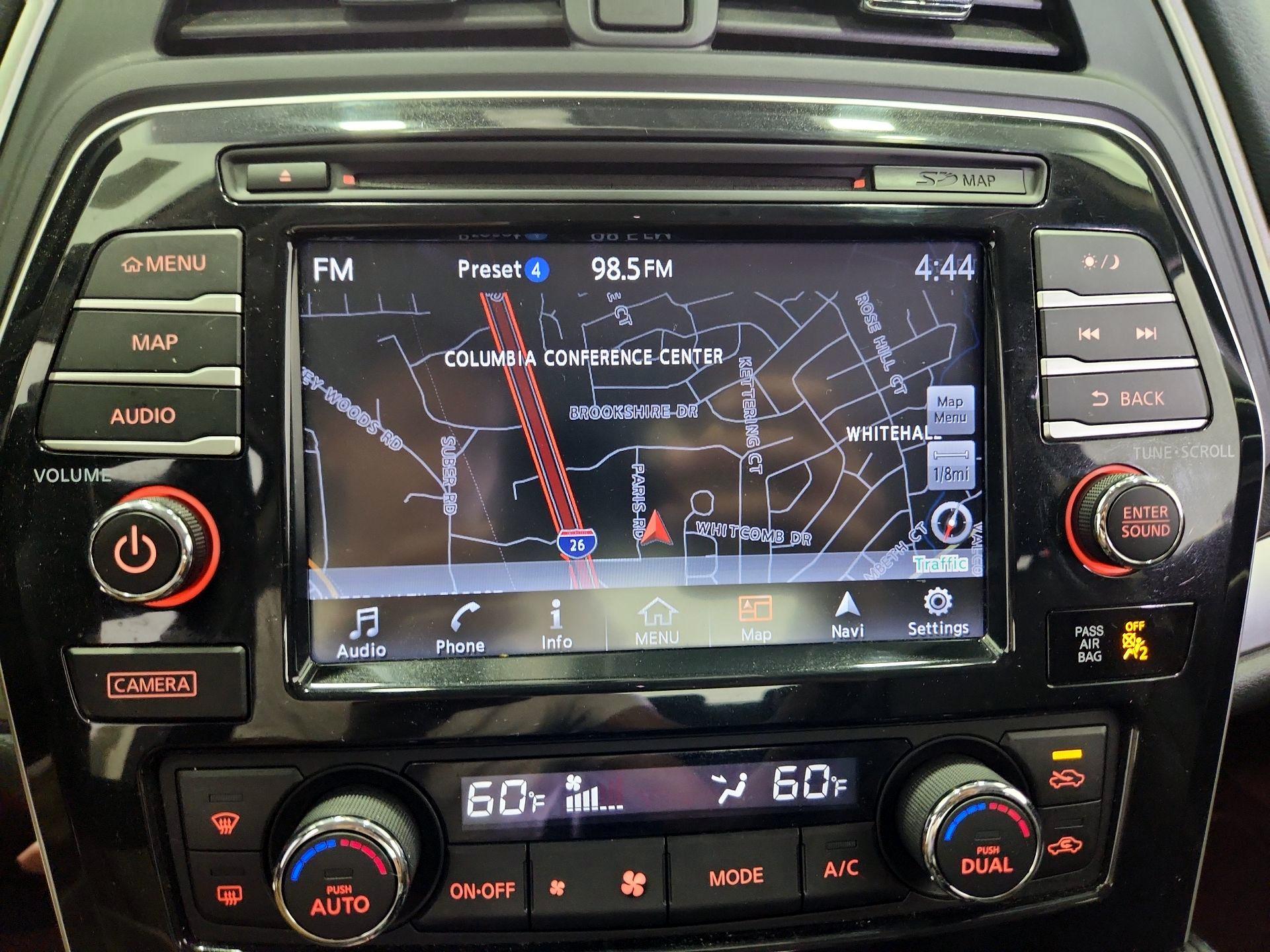 Thumbnail: 2017 Nissan Maxima - 15