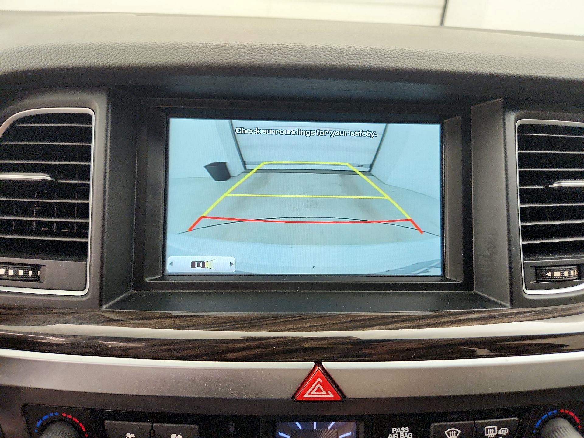 Thumbnail: 2016 Hyundai Genesis - 15