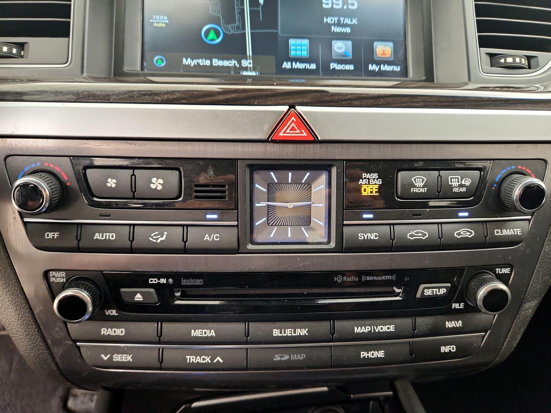 Thumbnail: 2016 Hyundai Genesis - 17