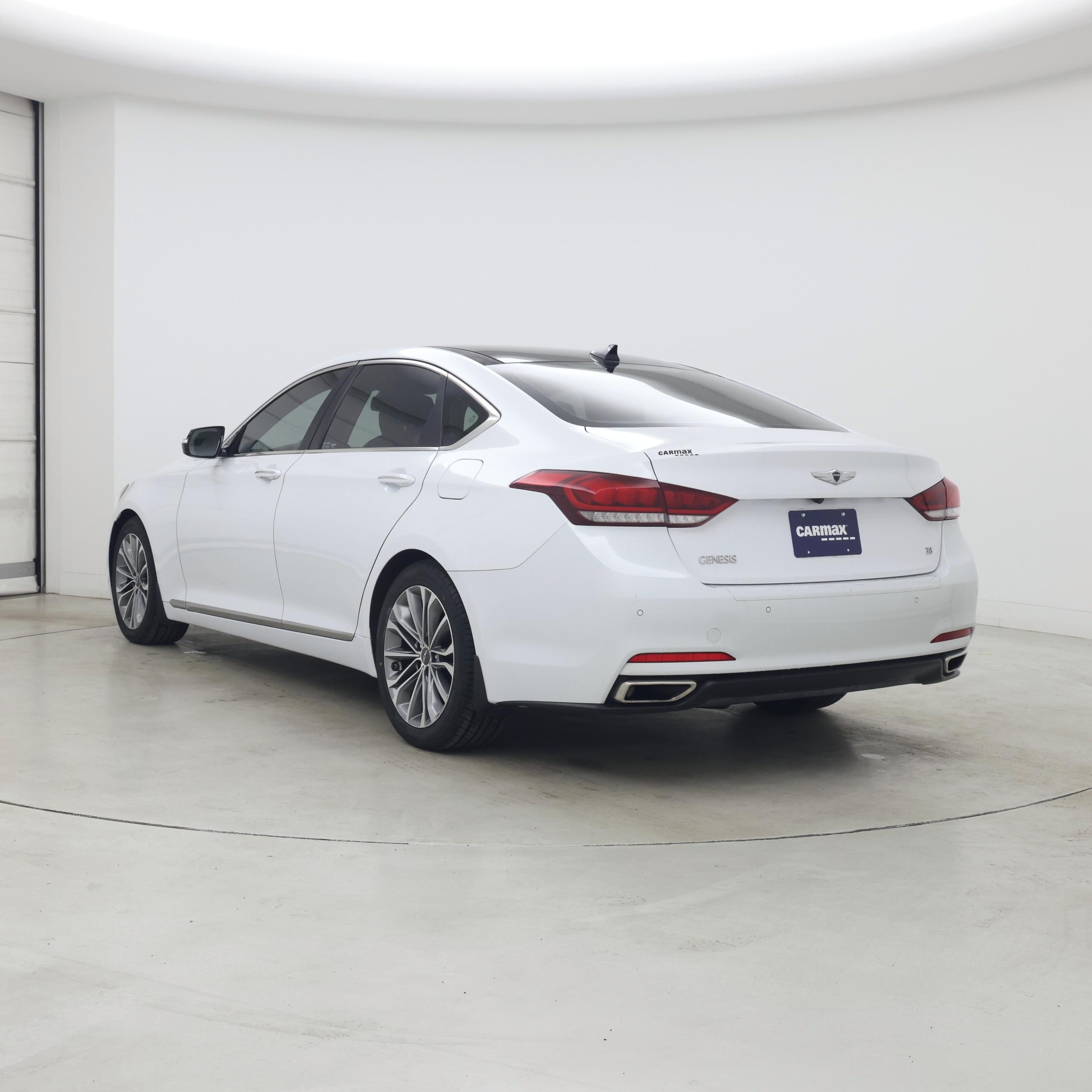 Thumbnail: 2016 Hyundai Genesis - 2