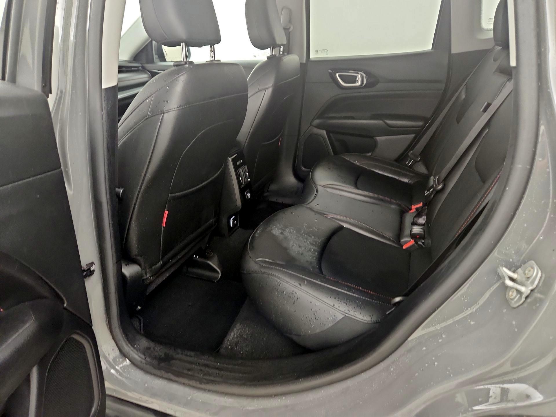 Thumbnail: 2022 Jeep Compass - 19