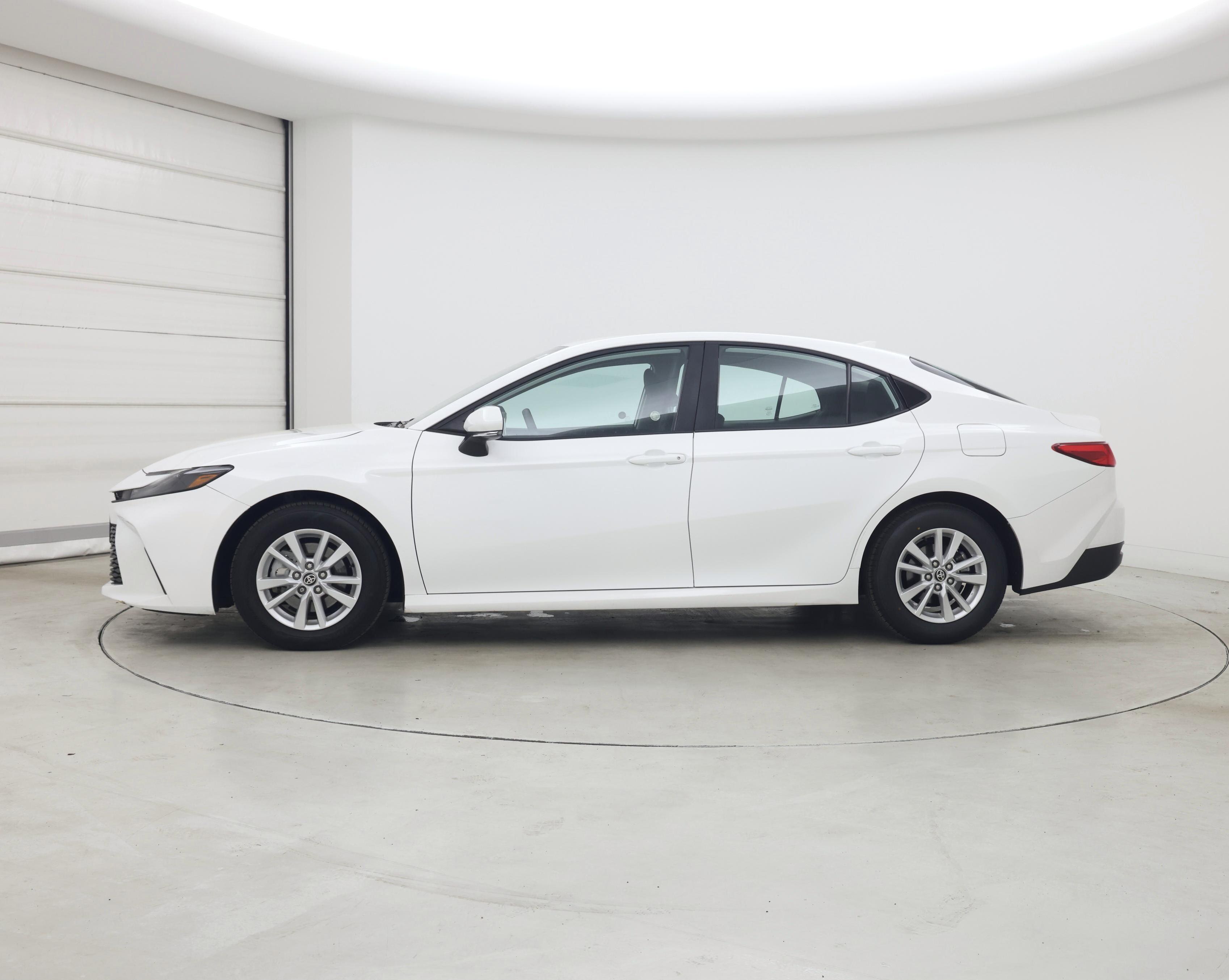 Thumbnail: 2025 Toyota Camry - 3