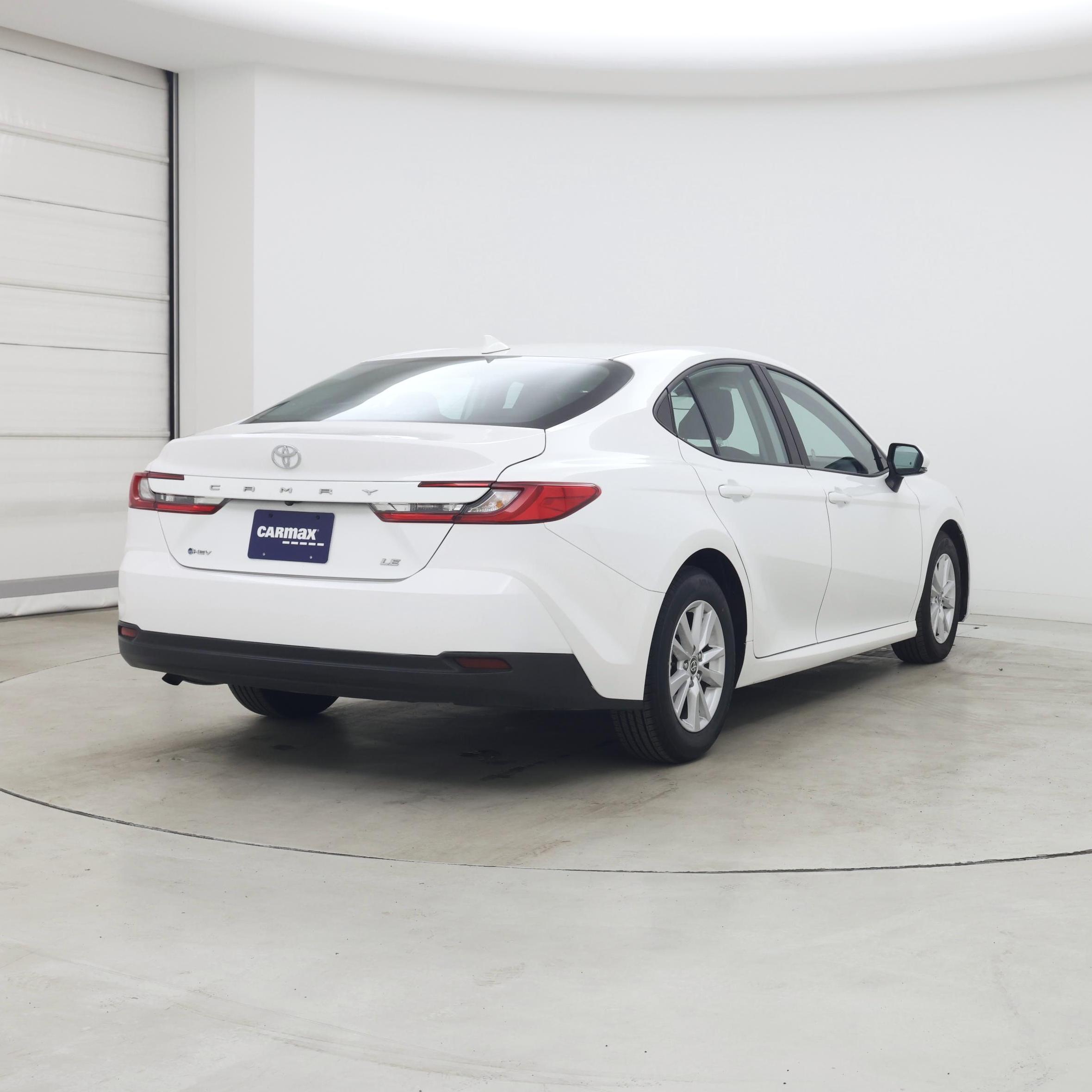 Thumbnail: 2025 Toyota Camry - 8