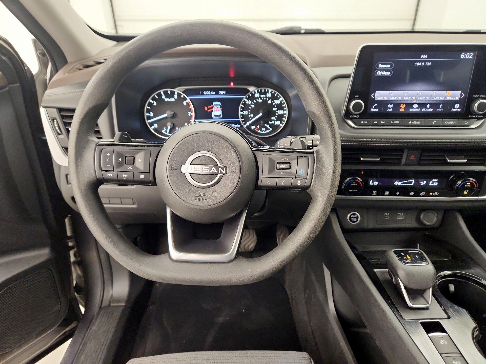 Thumbnail: 2023 Nissan Rogue - 10