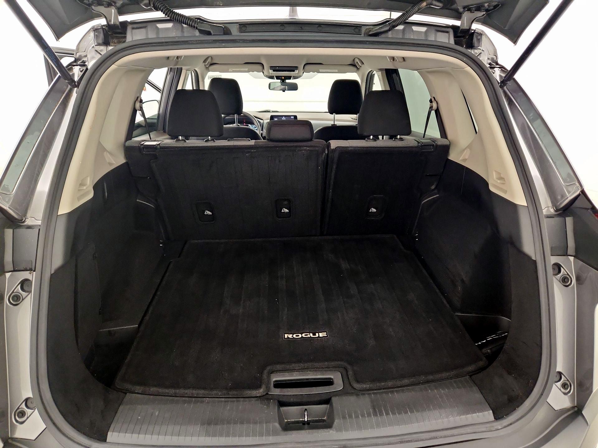 Thumbnail: 2023 Nissan Rogue - 20