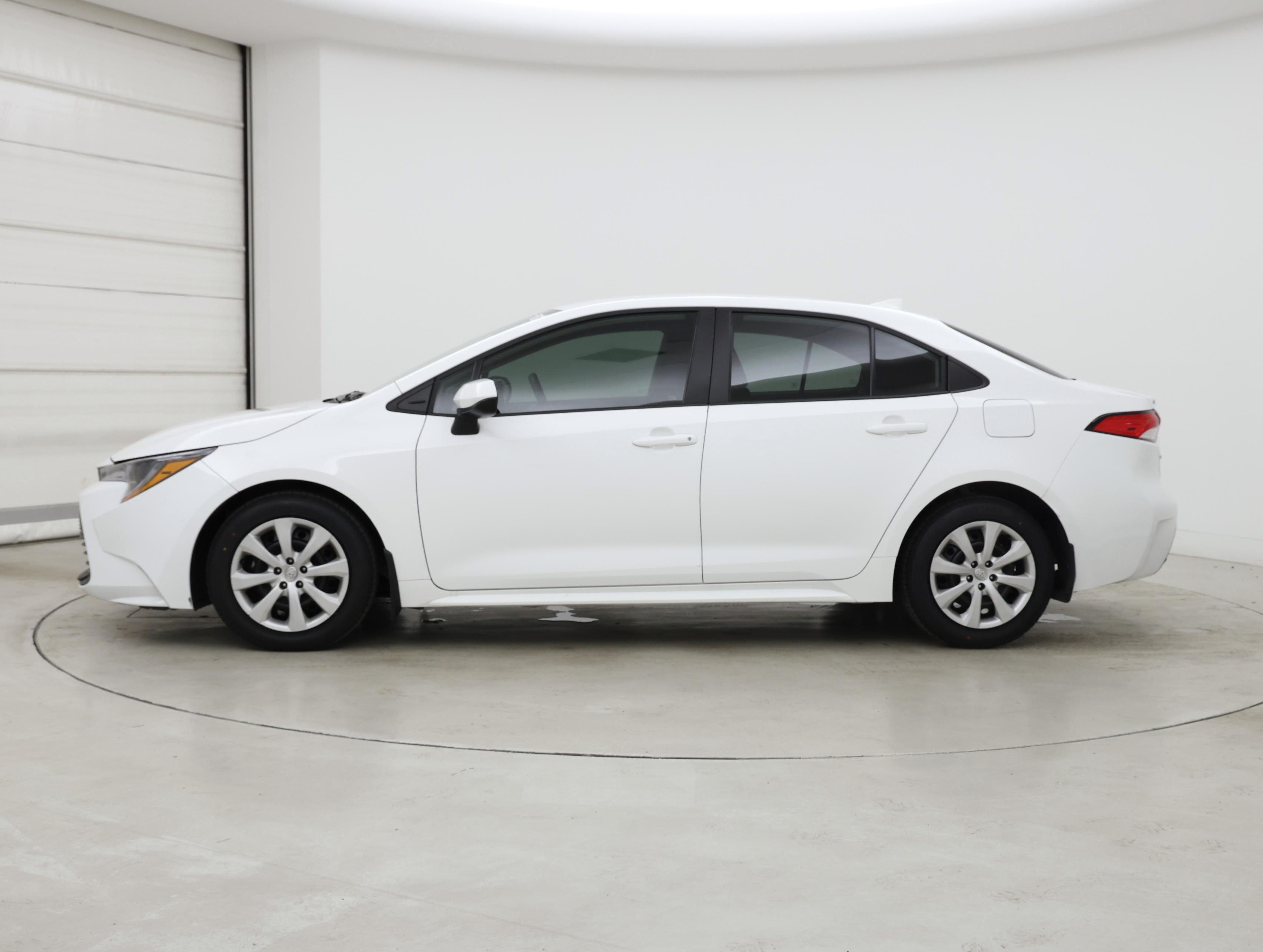 Thumbnail: 2025 Toyota Corolla - 3