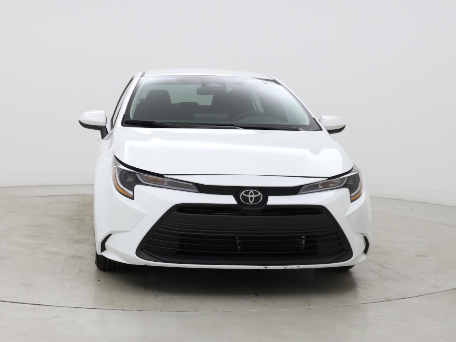 2025 Toyota Corolla LE - Photo 6