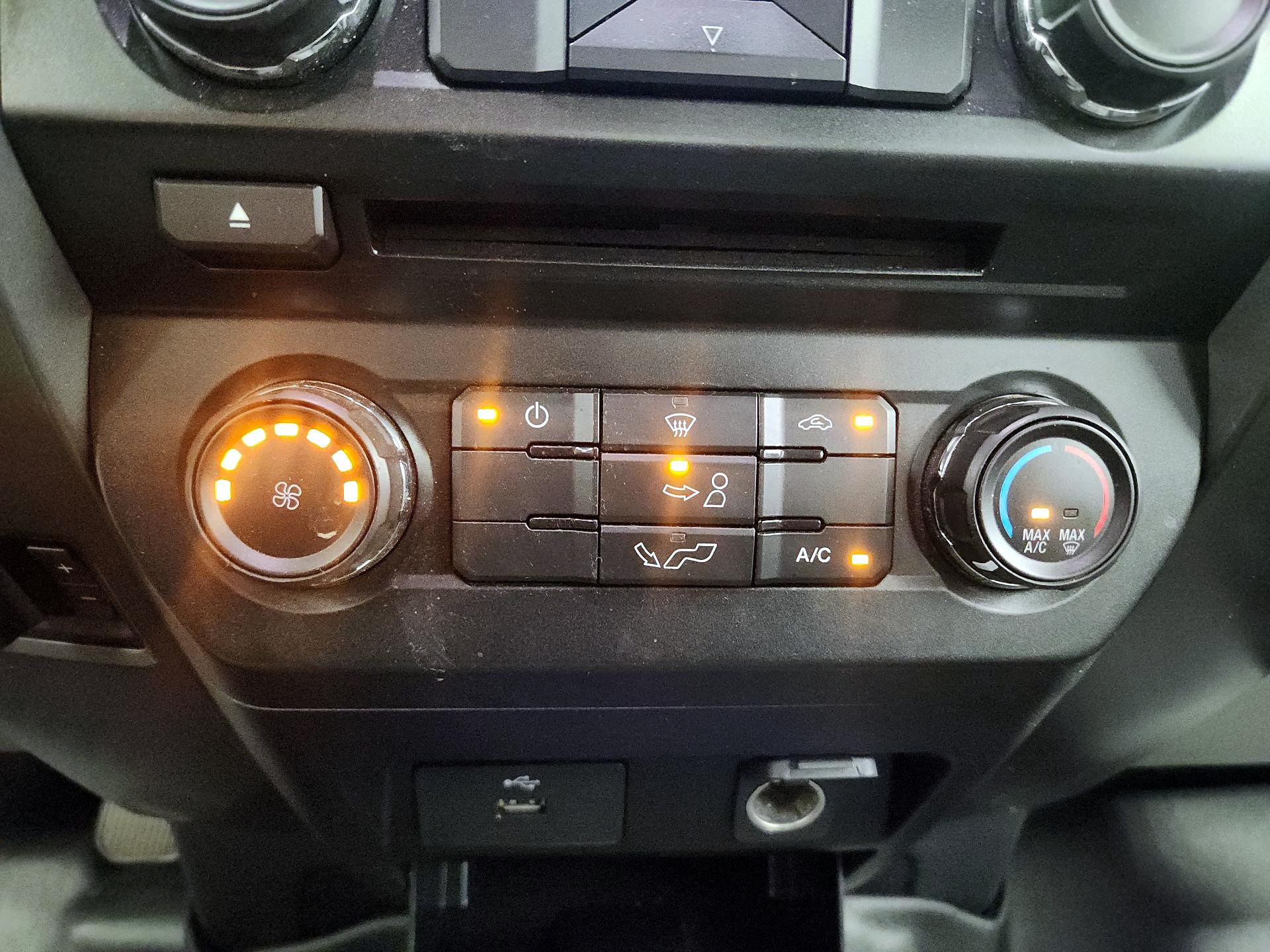 Thumbnail: 2018 Ford F-150 - 16