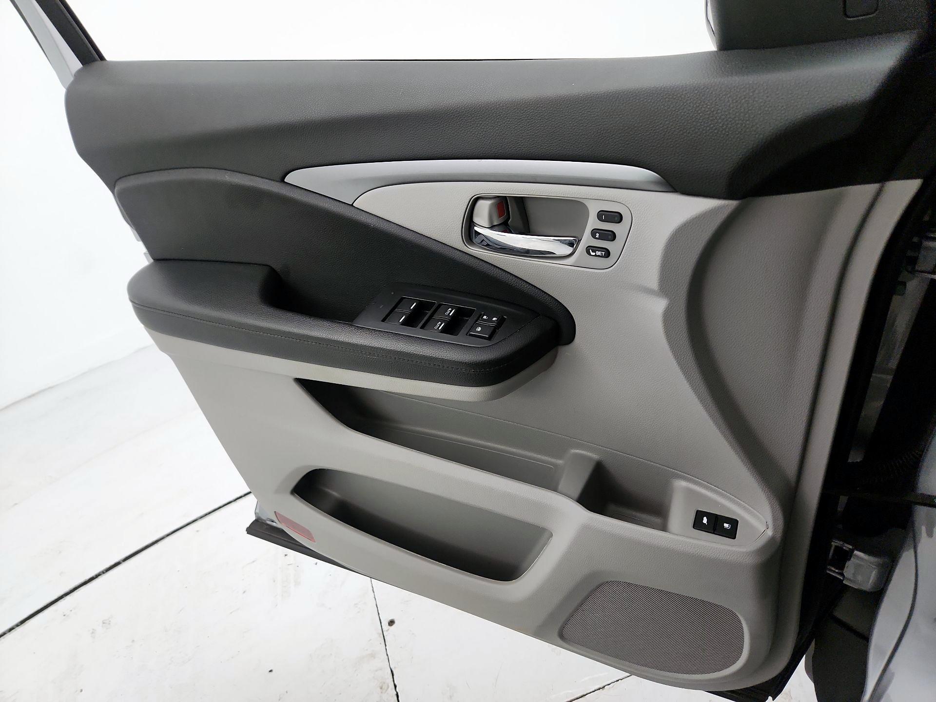 Thumbnail: 2022 Honda Pilot - 12