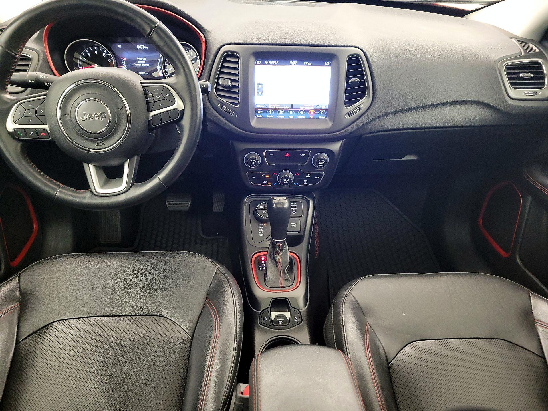 Thumbnail: 2018 Jeep Compass - 9