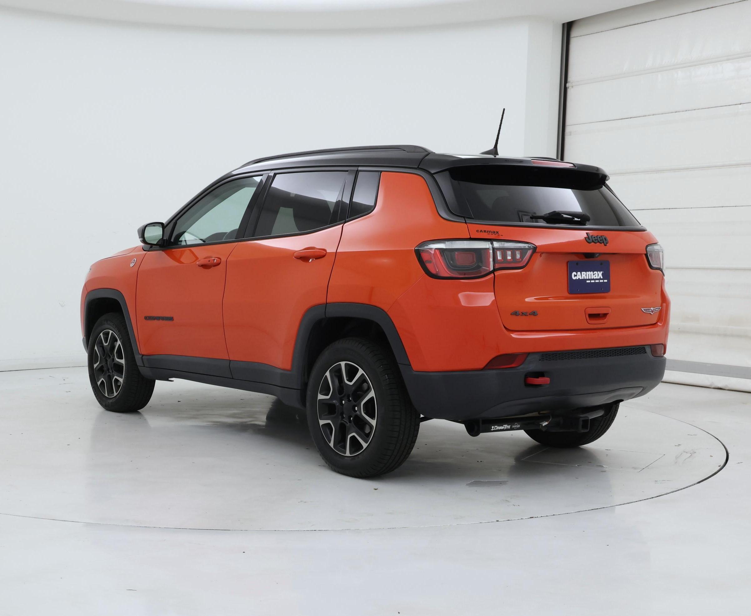 Thumbnail: 2018 Jeep Compass - 2