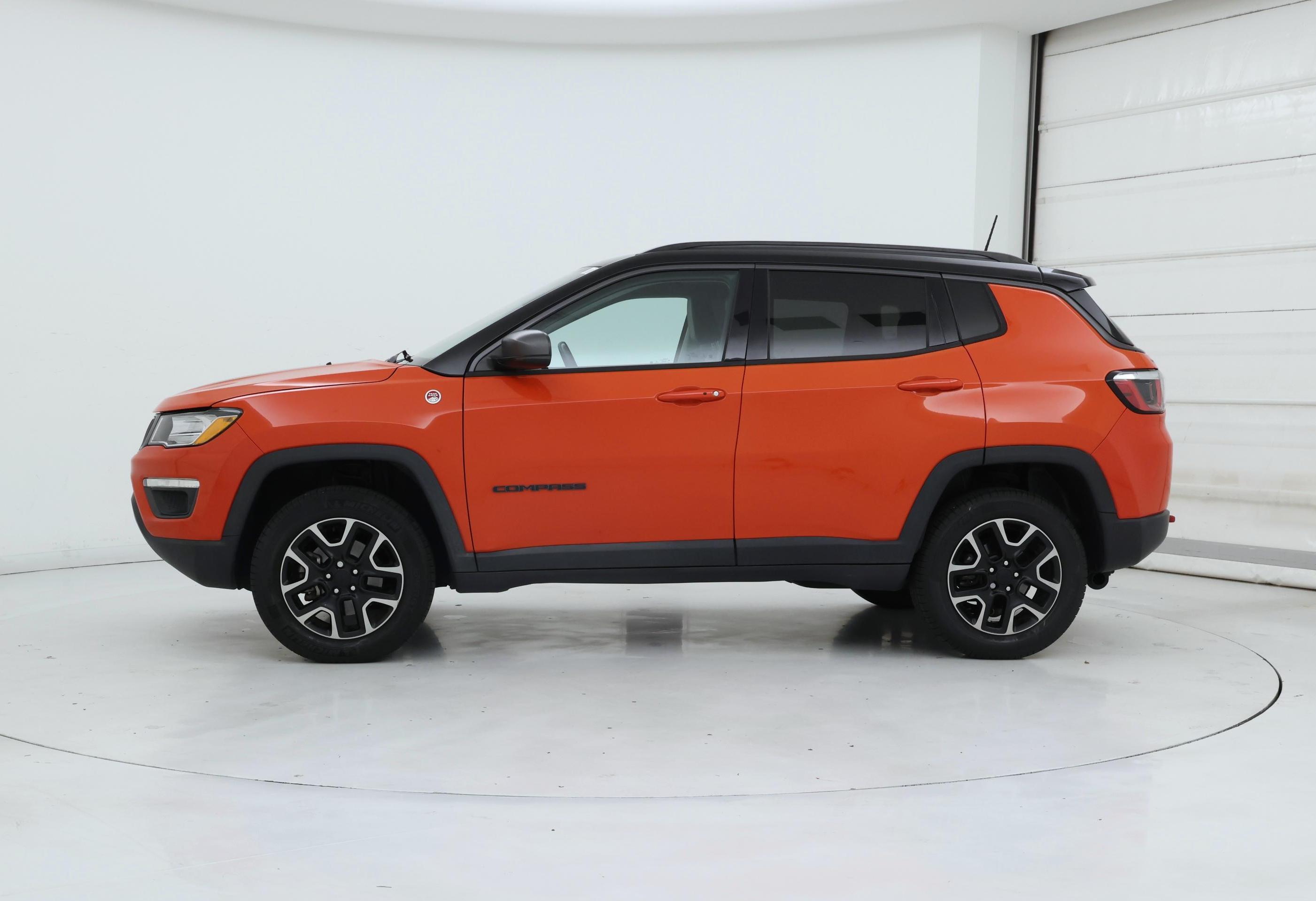 Thumbnail: 2018 Jeep Compass - 3