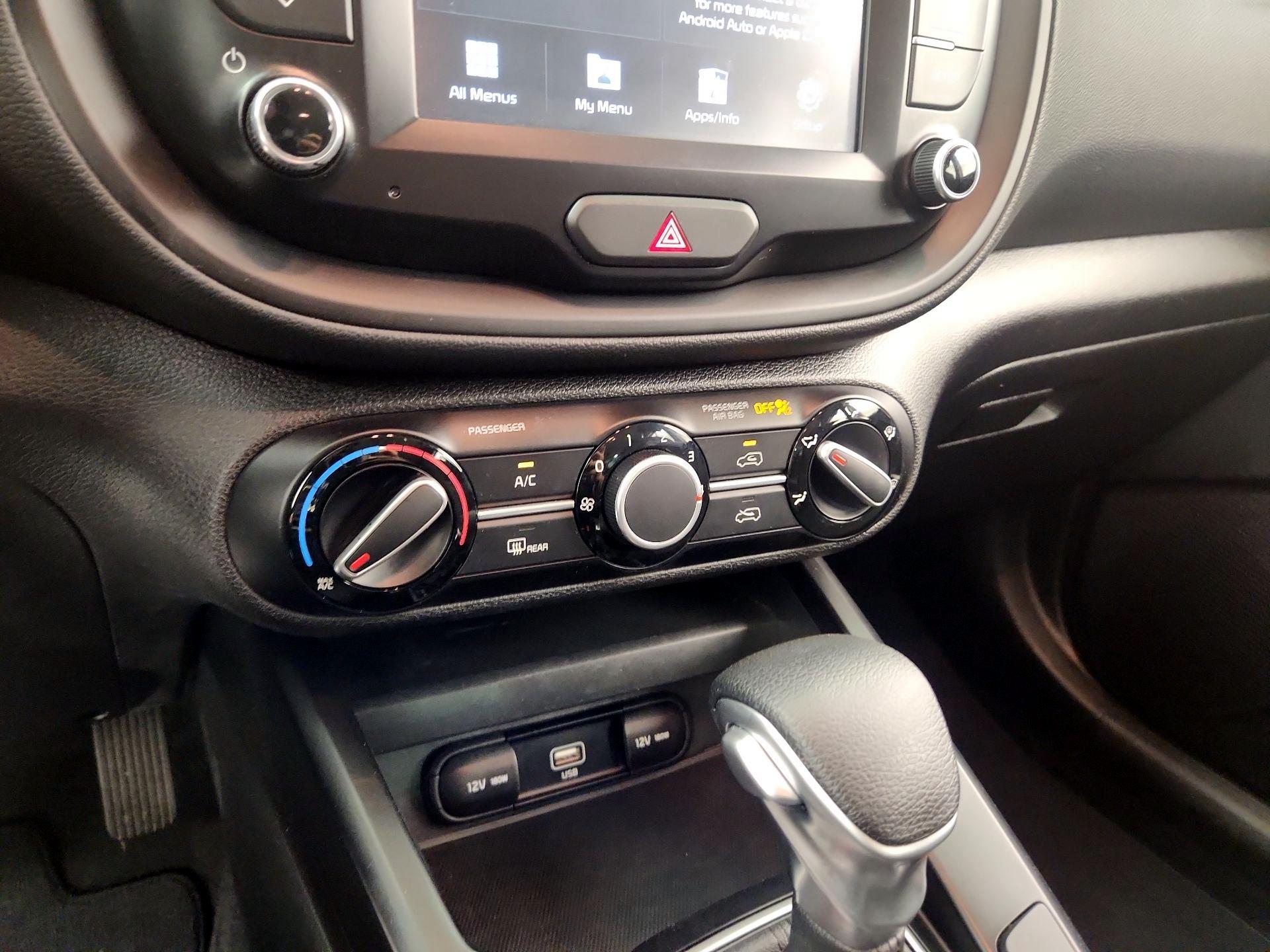 Thumbnail: 2020 Kia Soul - 16