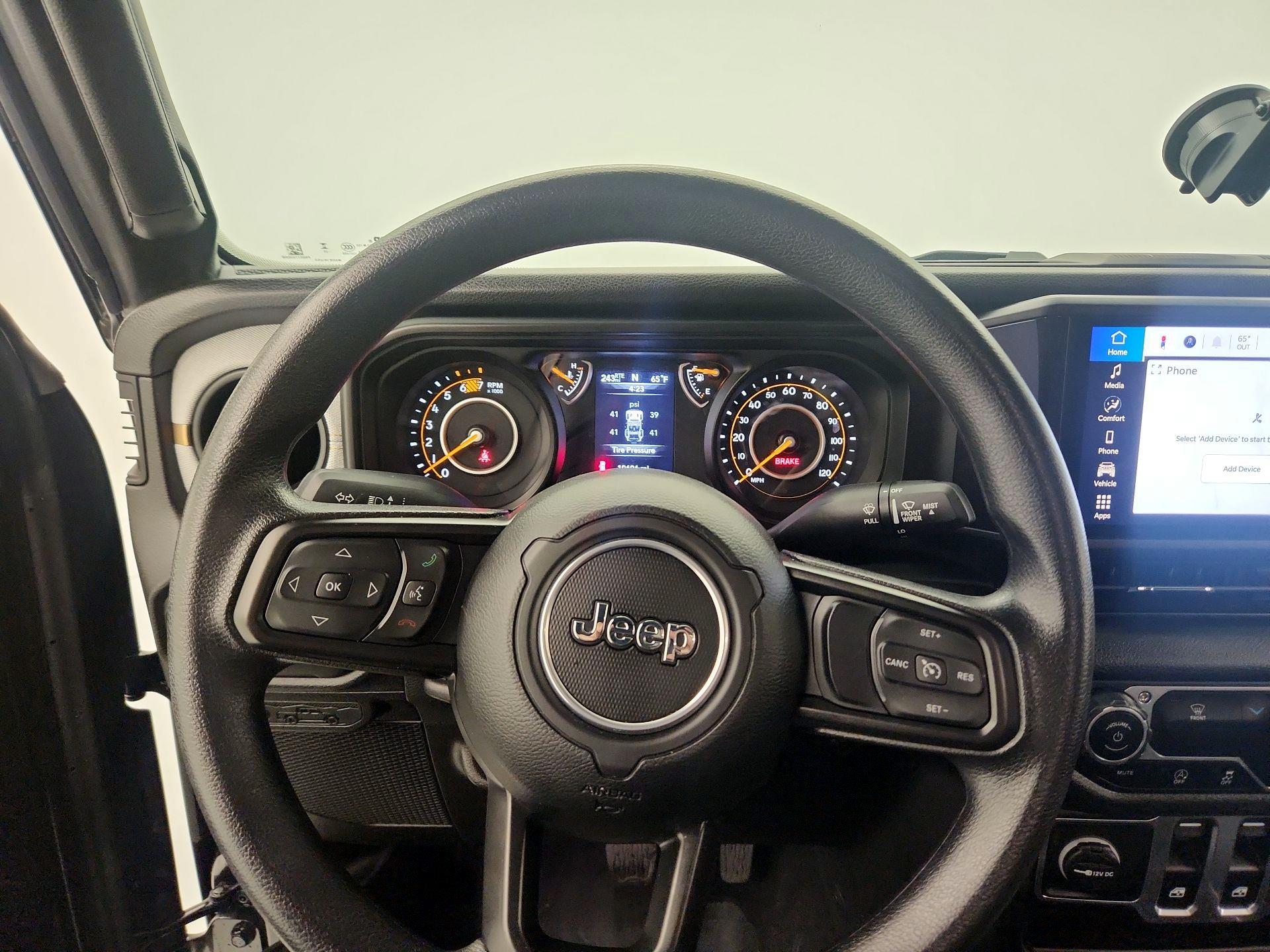 Thumbnail: 2025 Jeep Wrangler - 10