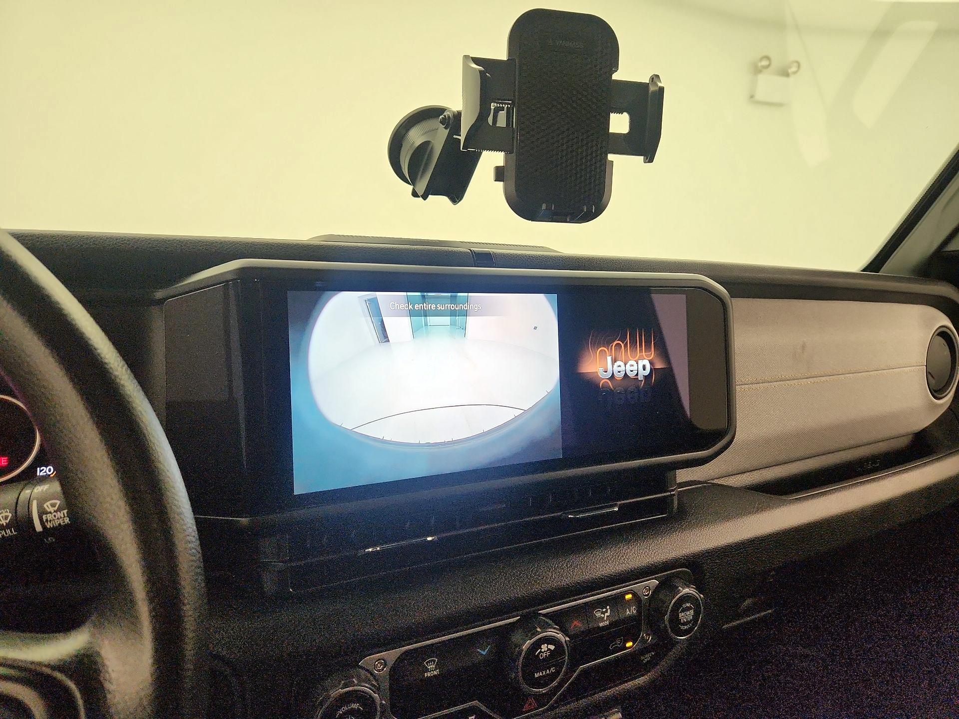 Thumbnail: 2025 Jeep Wrangler - 14